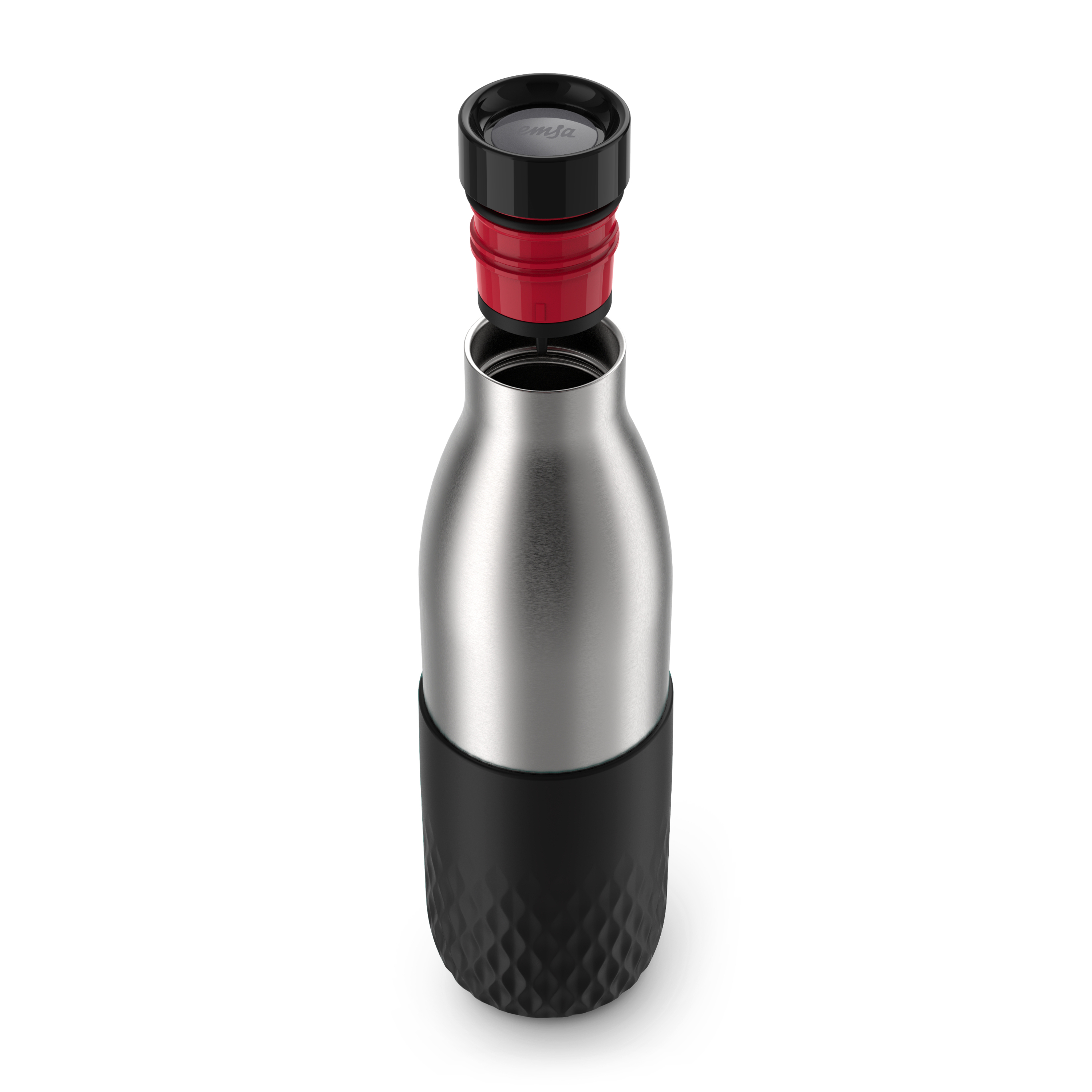 Eine Metallwasserflasche mit schwarzem Boden und roter und schwarzer Kappe, zerlegt. Weißer Hintergrund.