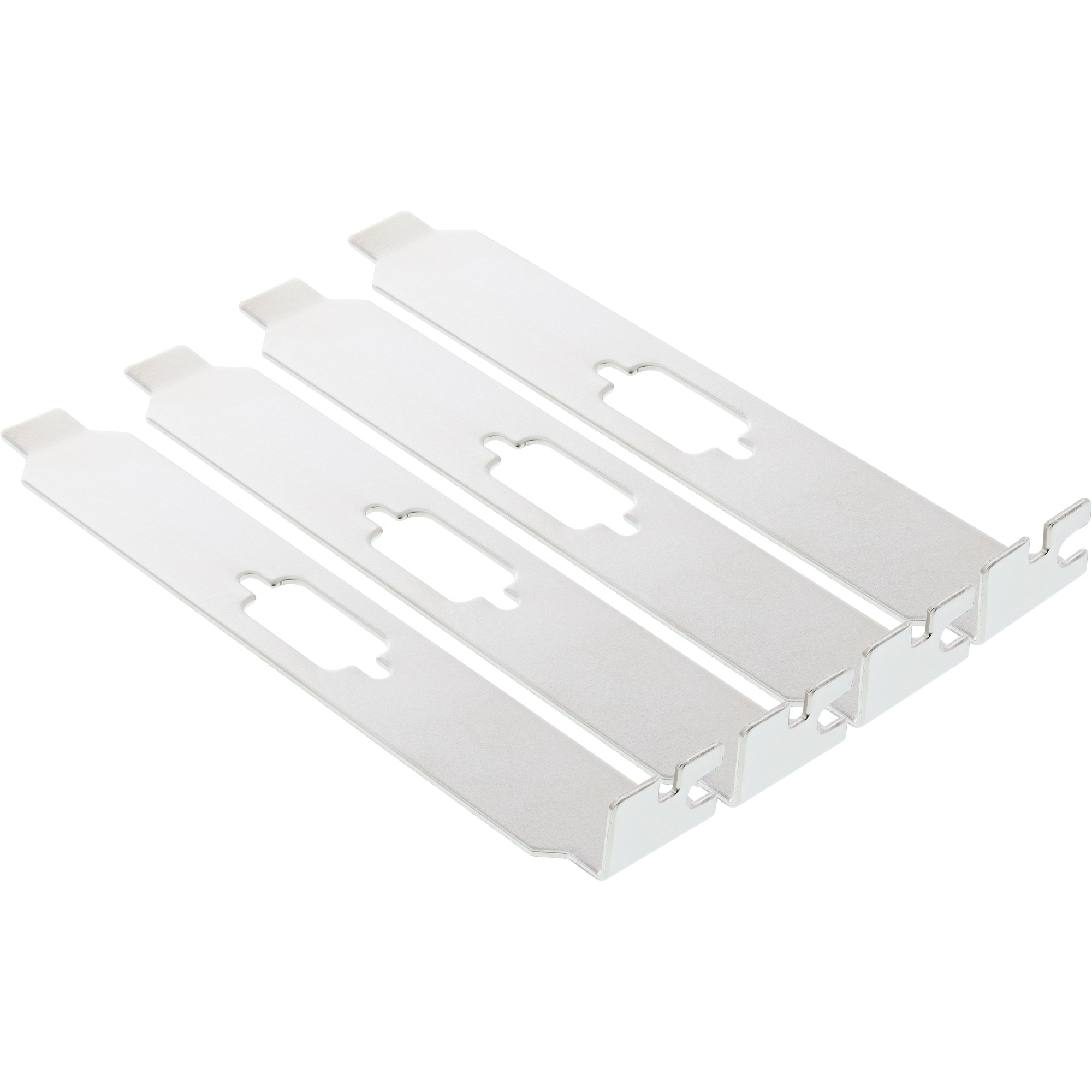 Vier silberne Computer-Erweiterungssteckplatz-Halterungen, diagonal angeordnet. Jede hat einen Ausschnitt und einen Stecker.