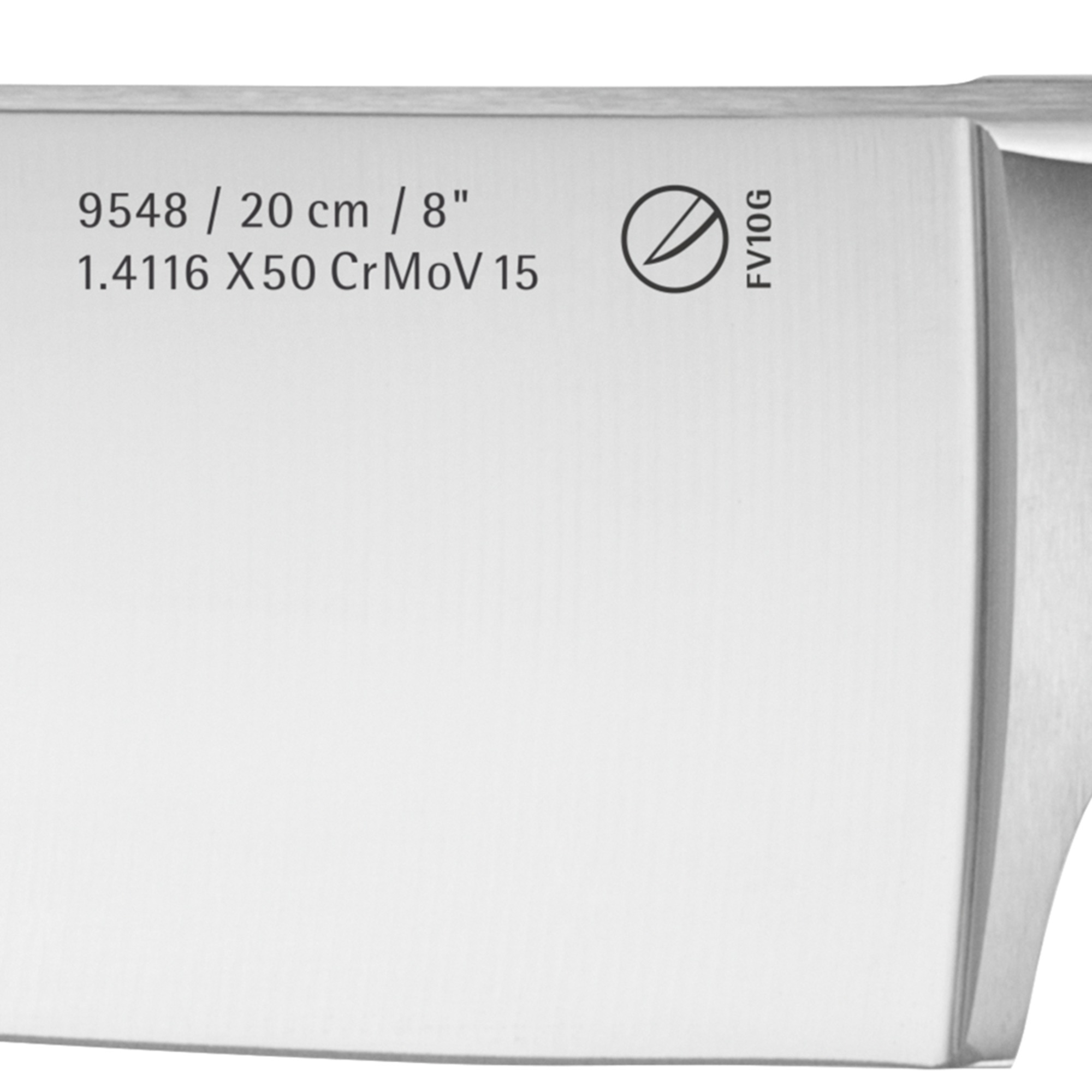 Zbliżenie ostrza noża ze stali nierdzewnej, z tekstem i logo. Widoczne liczby i wymiary.