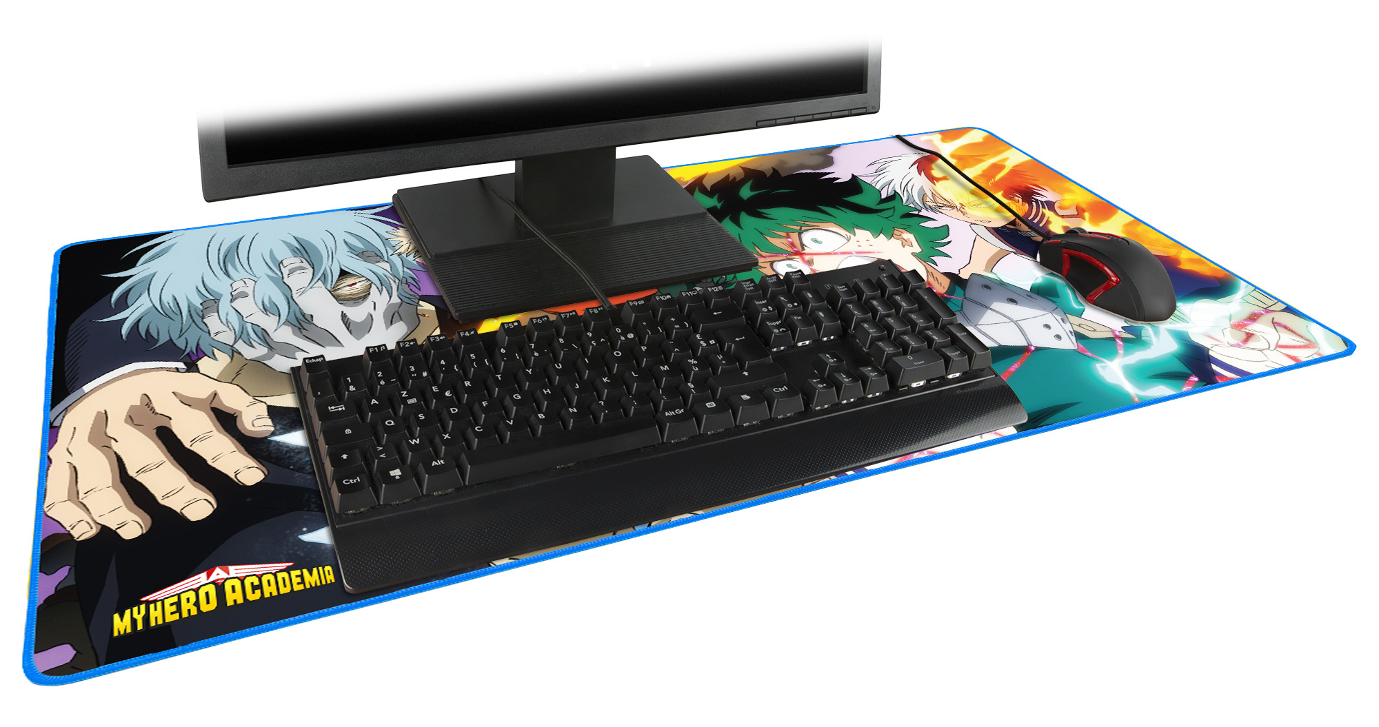 Konfiguracja komputera z klawiaturą i myszą na podkładce pod mysz My Hero Academia. Monitor znajduje się nad klawiaturą.