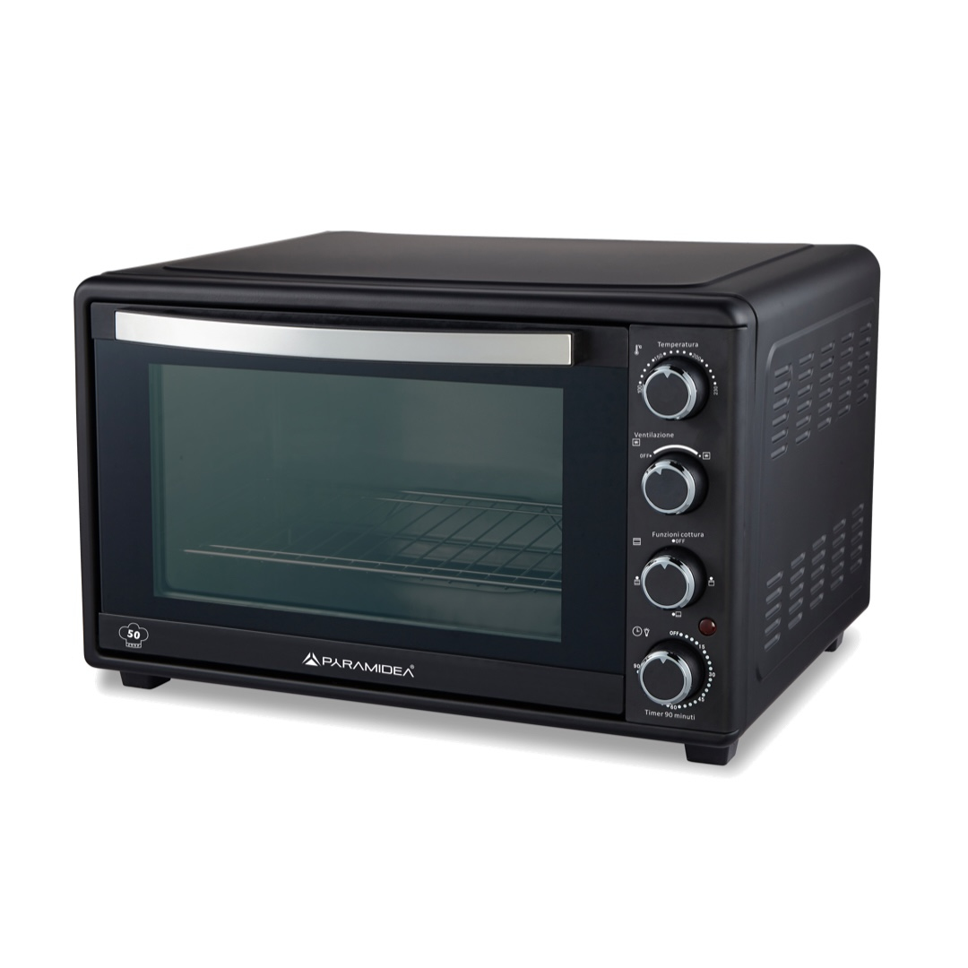 Un forno nero da appoggio. Ha una porta a vetri con maniglia, manopole per temperatura e modalità di cottura e un timer.
