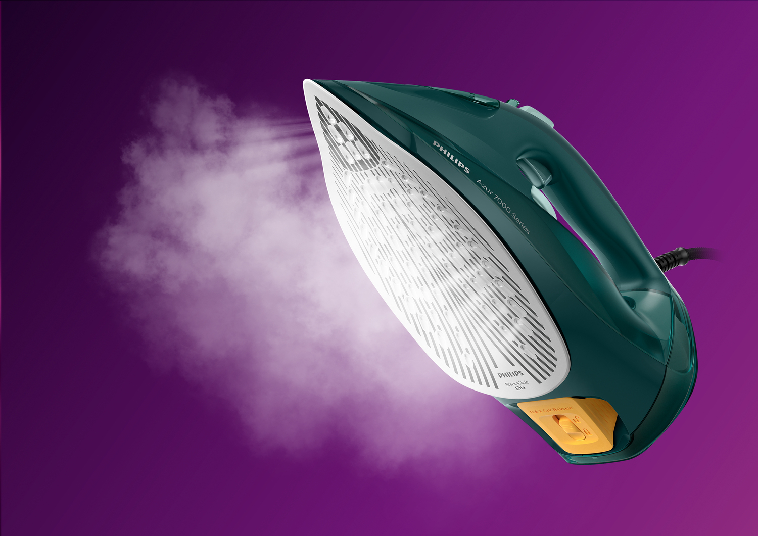 Zielone żelazko Philips z parą na fioletowym tle. Żelazko jest pod kątem, wydobywa się para. Model Azur 7000 Series.