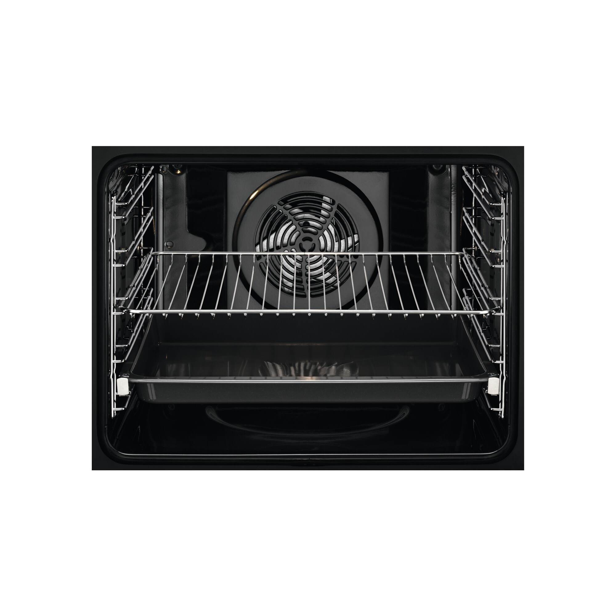 Interno forno aperto. Include griglie, un vassoio e una ventola. Tutti gli elementi sono neri e metallici. Lo sfondo è bianco.