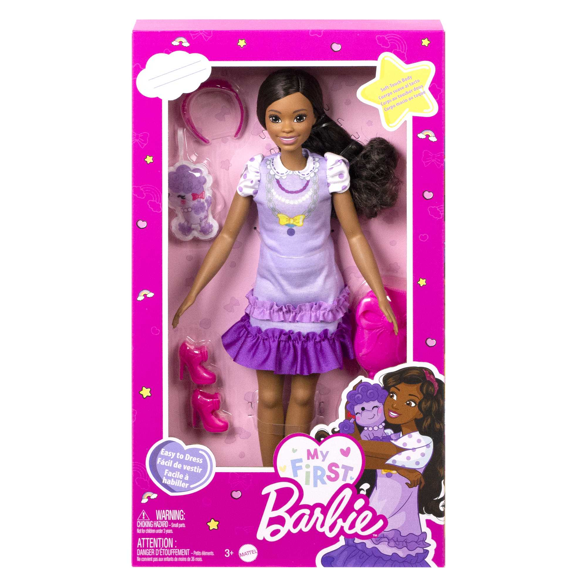 Muñeca Barbie en embalaje. Lleva un vestido morado. Los accesorios incluyen zapatos y un bolso. La caja es rosa.