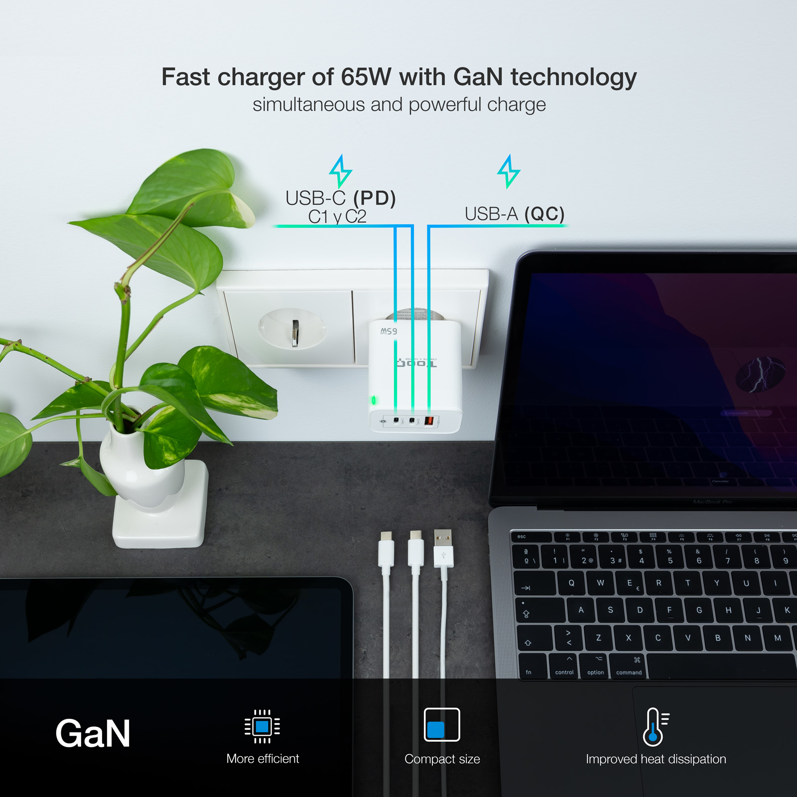 Un cargador blanco con cables y un portátil. Planta verde en un jarrón. Texto: Cargador rápido de 65W con tecnología GaN.