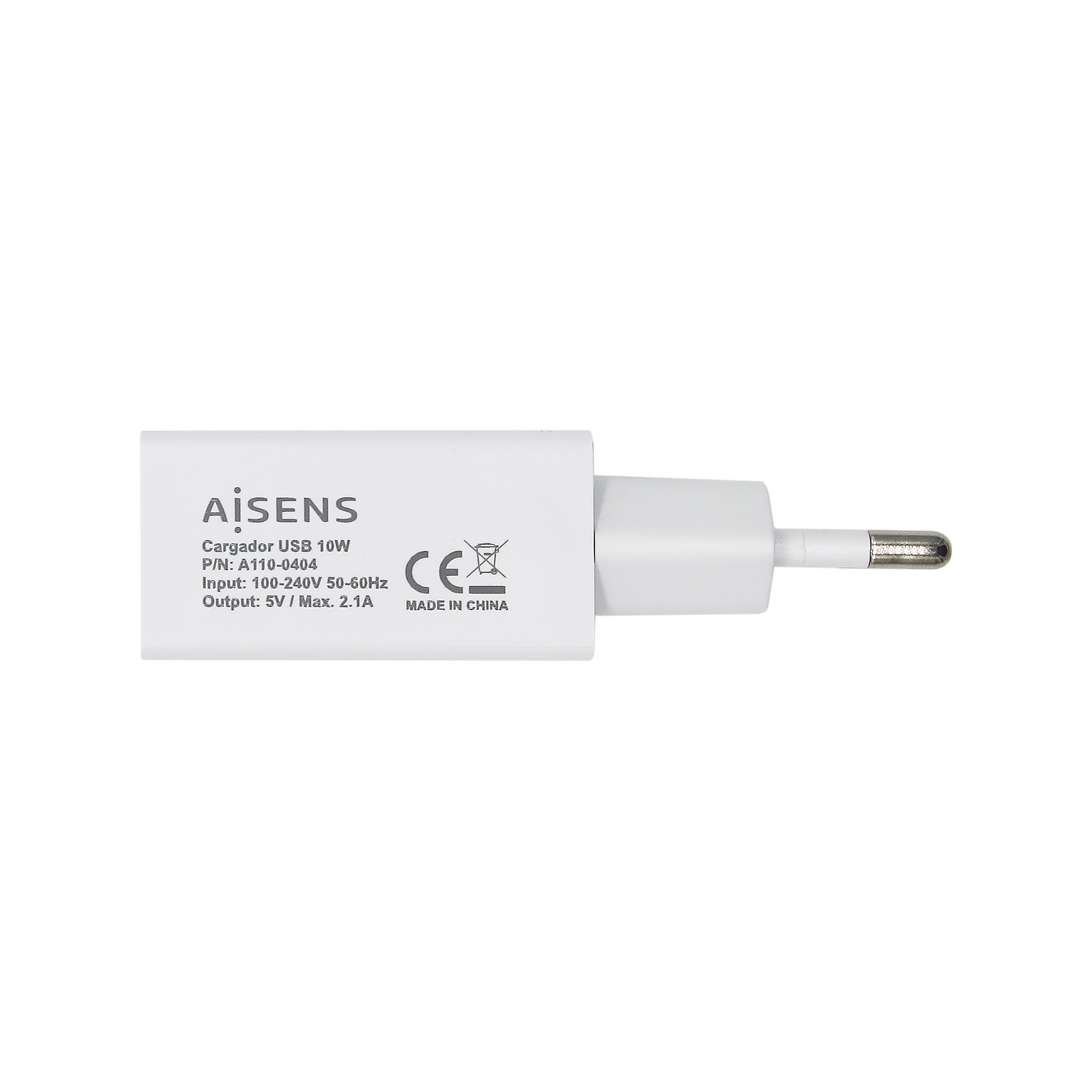 Un cargador USB Aisens blanco con especificaciones impresas. El cargador tiene un enchufe y un puerto USB.