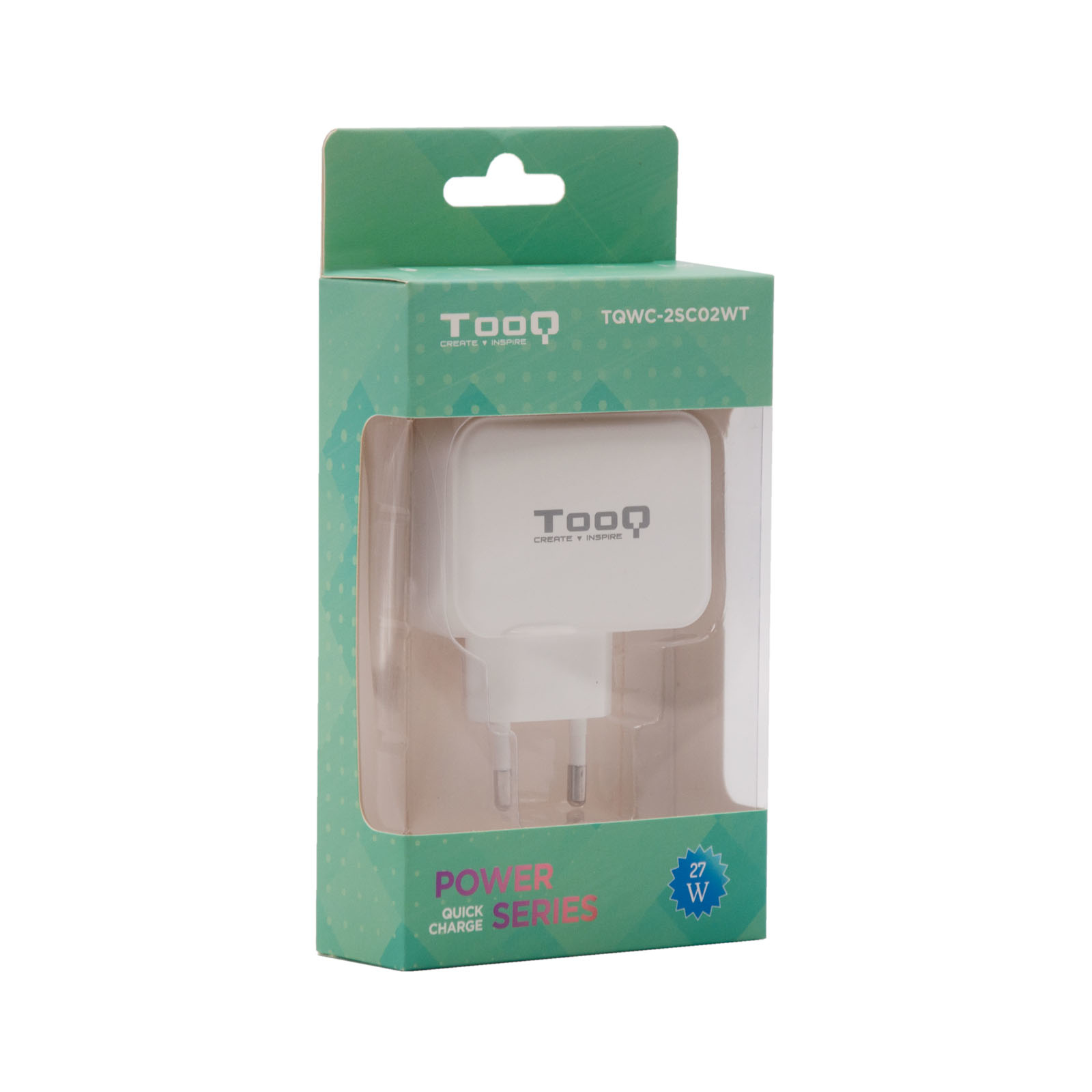 Un cargador Tooq blanco está en su caja. La caja es verde con texto blanco y un frente de plástico transparente.
