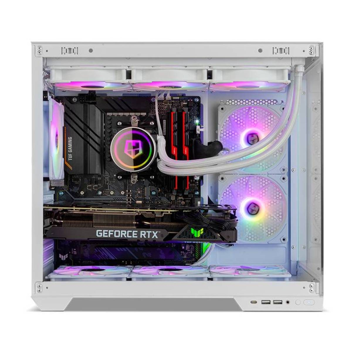 Ein weißes Computergehäuse mit internen Komponenten wie Motherboard, GPU, CPU-Kühler und Lüftern mit RGB-Beleuchtung.