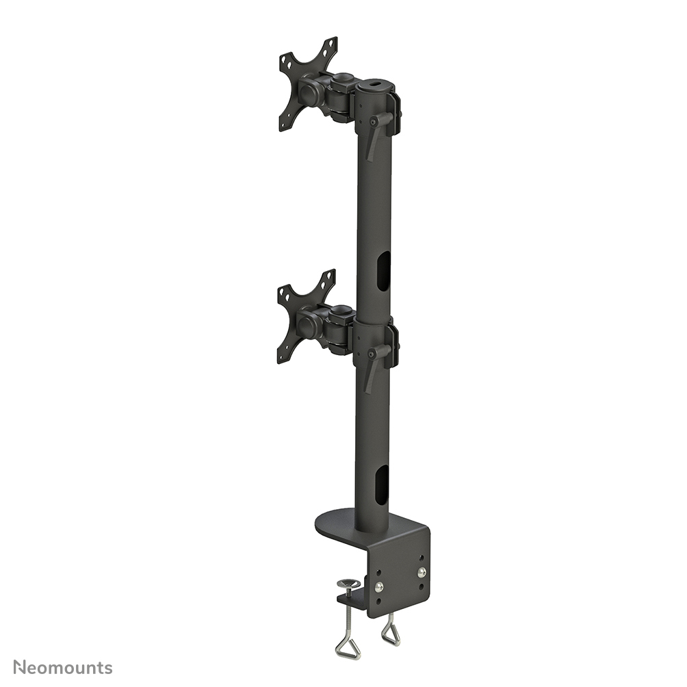 Een donkergrijze dubbele monitorbeugel. Het heeft een verticale paal met twee monitorhouders en een klemvoet. Het merk 'Neomounts' is zichtbaar.