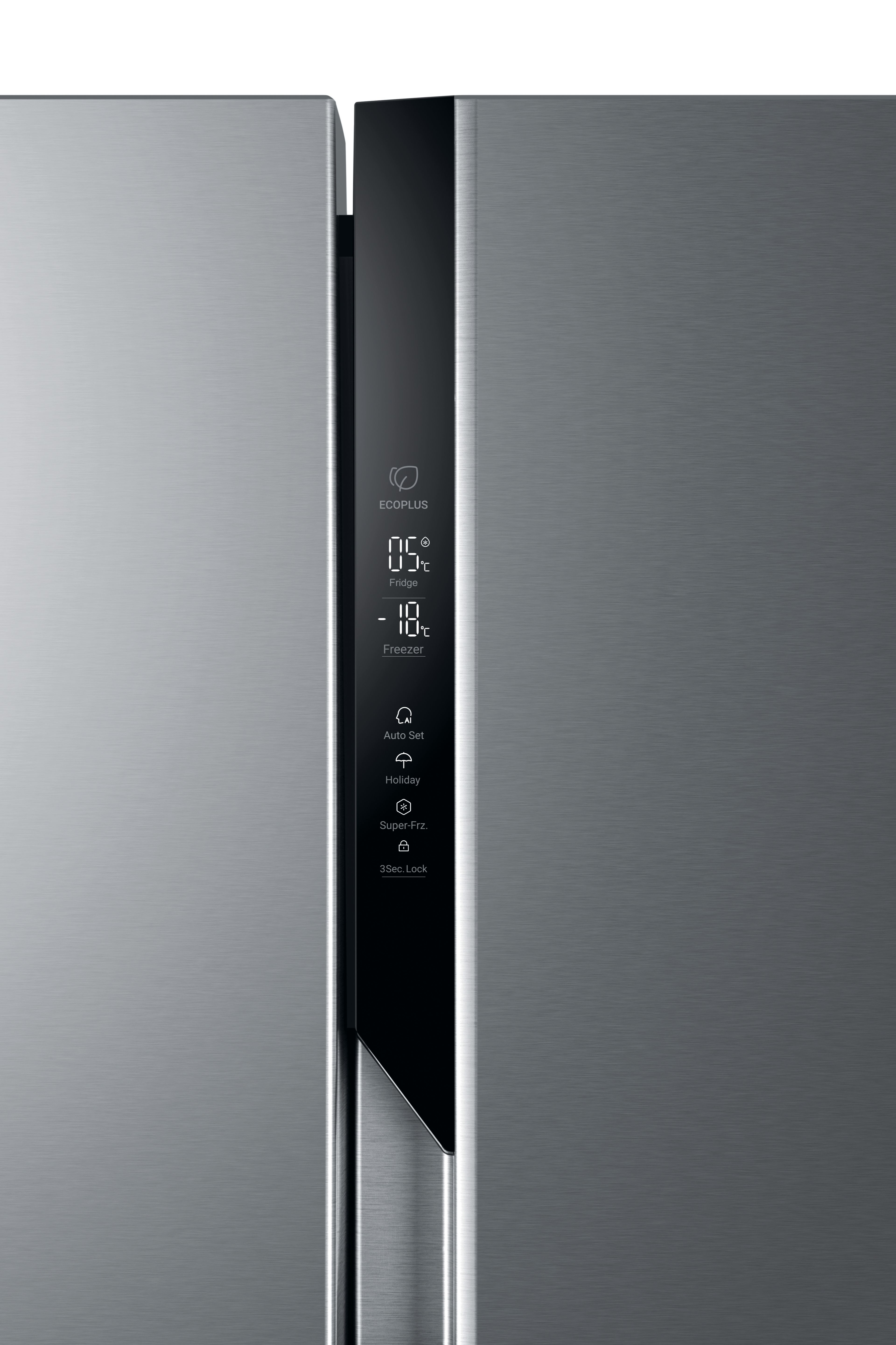 Primer plano de una puerta de refrigerador con pantalla digital que muestra la configuración de temperatura y opciones.