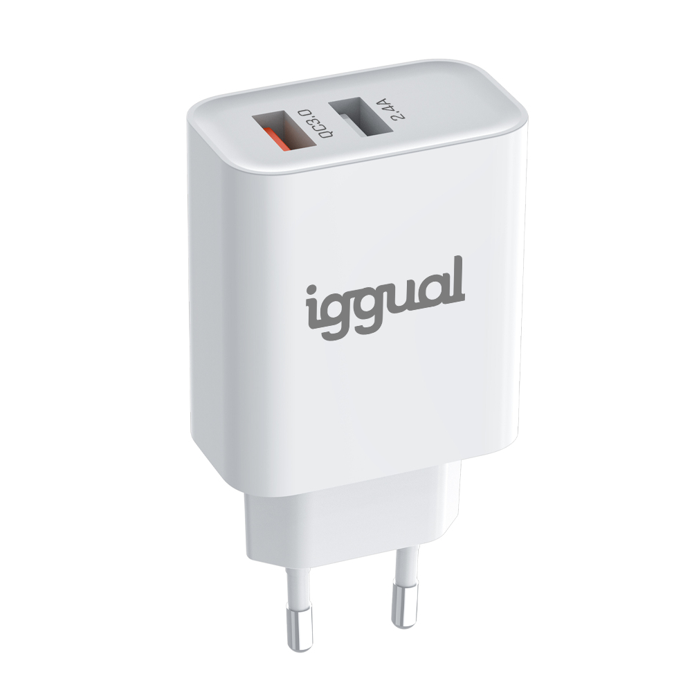 Un cargador blanco 'iggual' con dos puertos USB, etiquetados QC3.0 y 2.4A, y dos clavijas plateadas para enchufes de la UE.