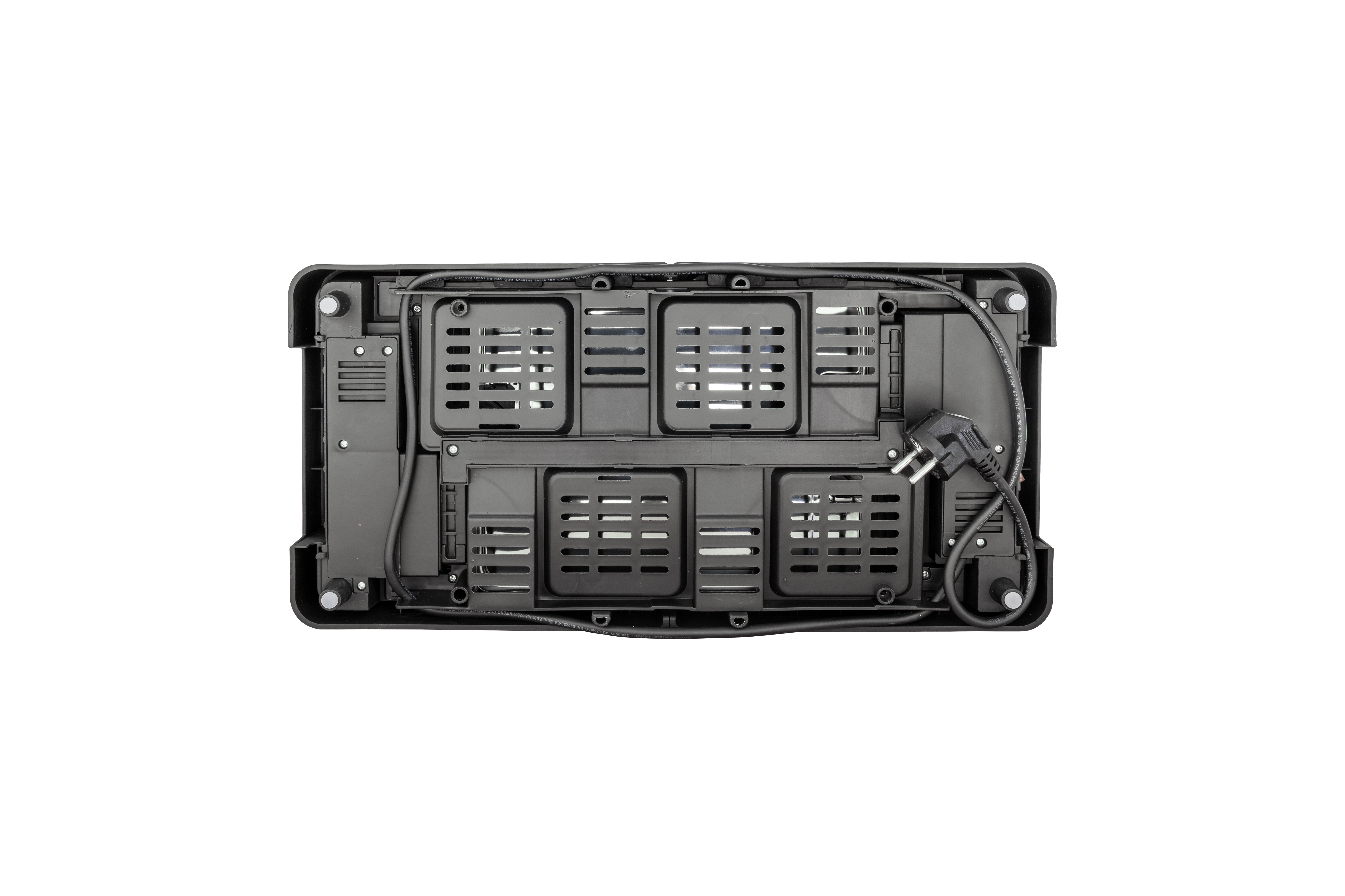 Czarna prostokątna podstawa urządzenia z wieloma przegrodami i przewodem zasilającym z wtyczką na białym tle.