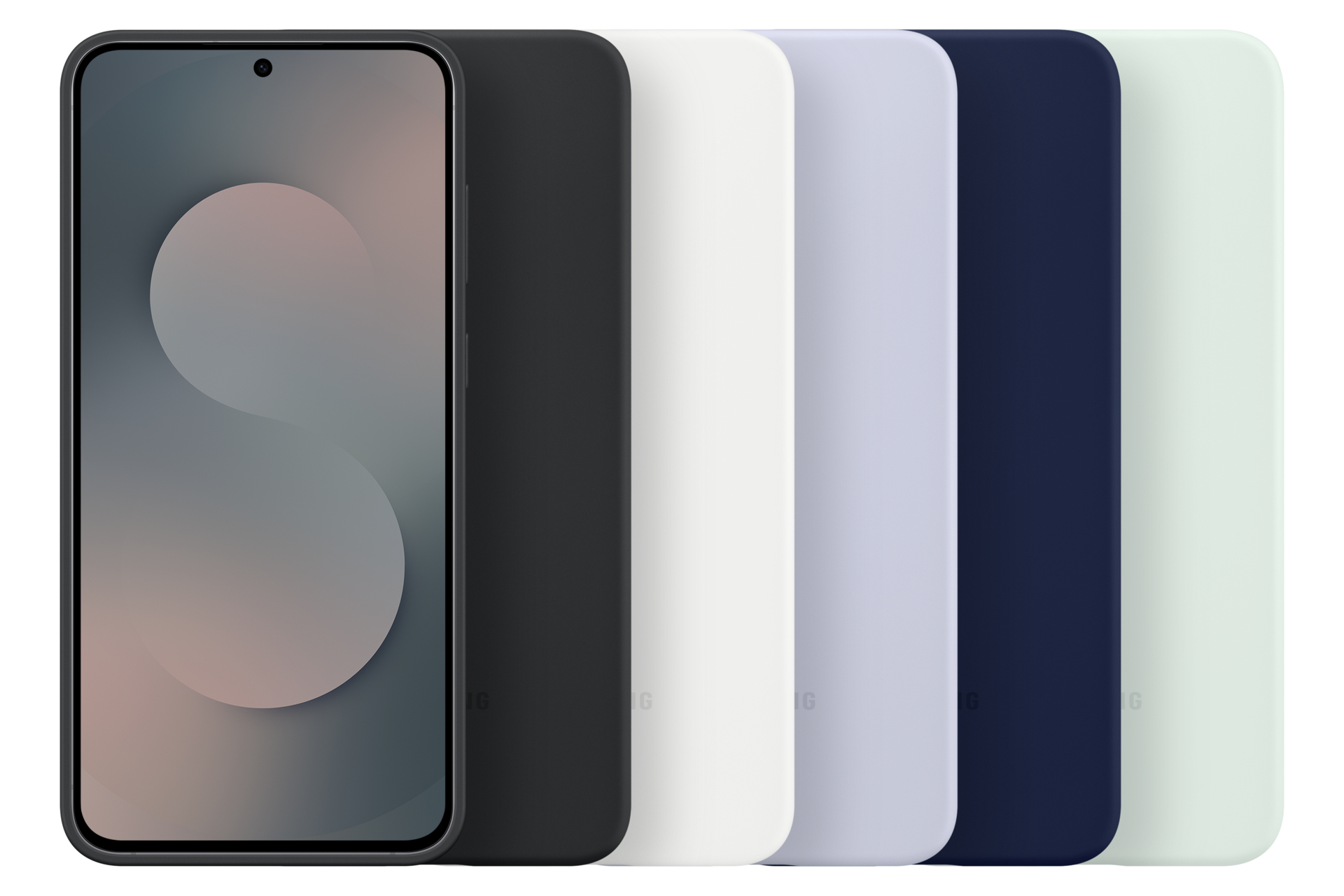 Uno smartphone è accanto a cinque custodie colorate: nero, bianco, lilla chiaro, blu navy e verde chiaro.