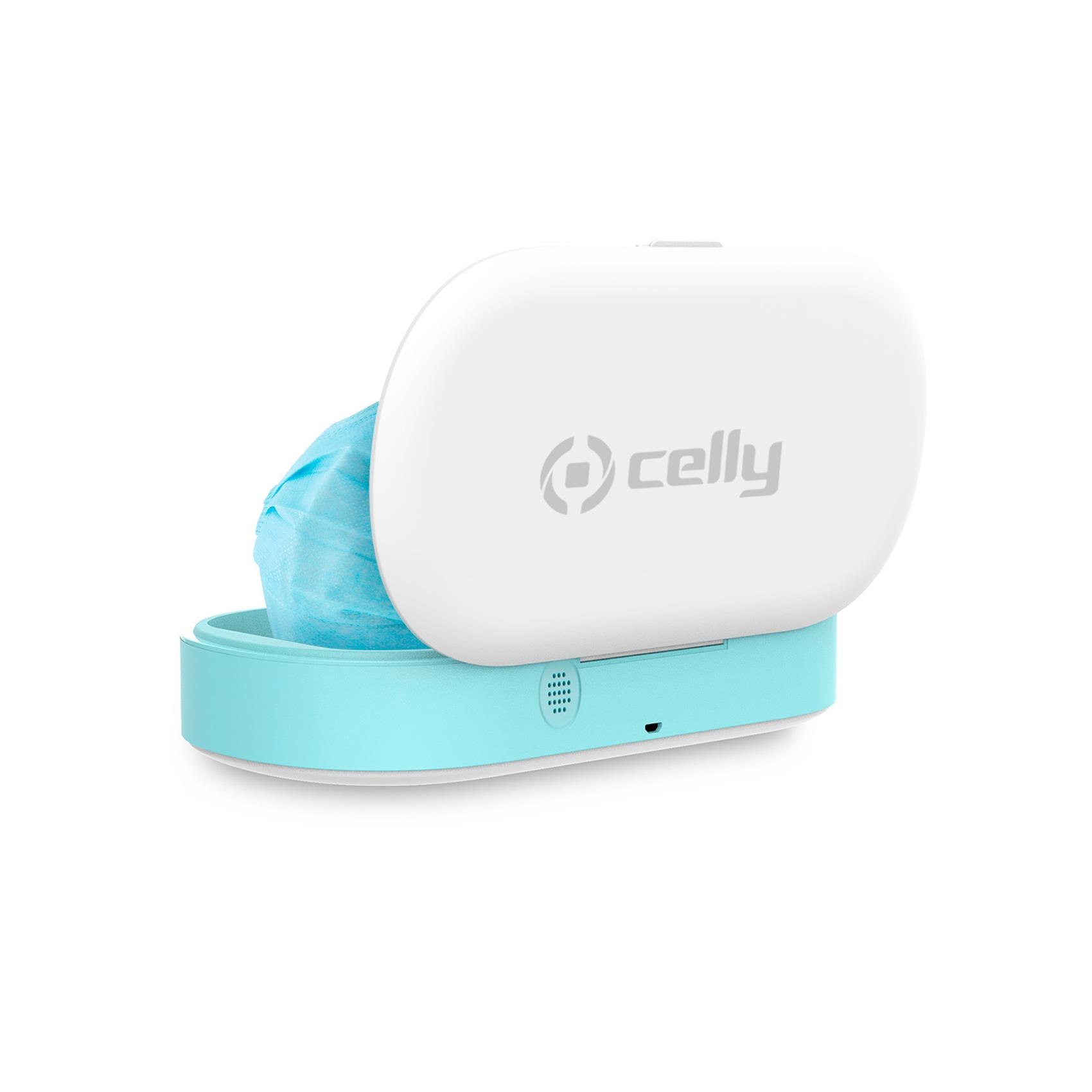 Un estuche para mascarillas Celly blanco y turquesa, abierto, con una mascarilla azul en su interior. El estuche está sobre un fondo blanco.