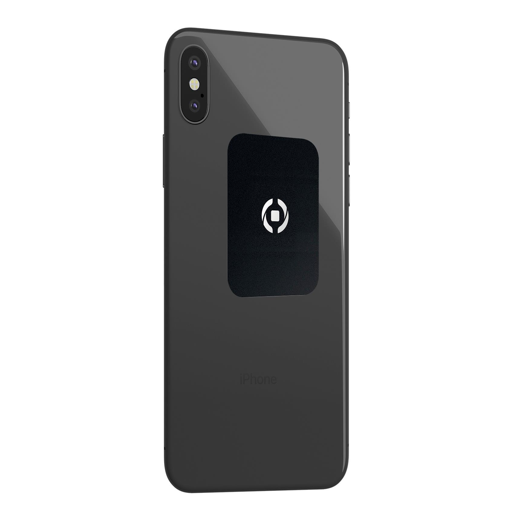 Rückseite eines dunkelgrauen iPhones. Ein schwarzes Quadrat mit weißem Symbol ist angebracht. Das Telefon hat eine Dual-Kamera.