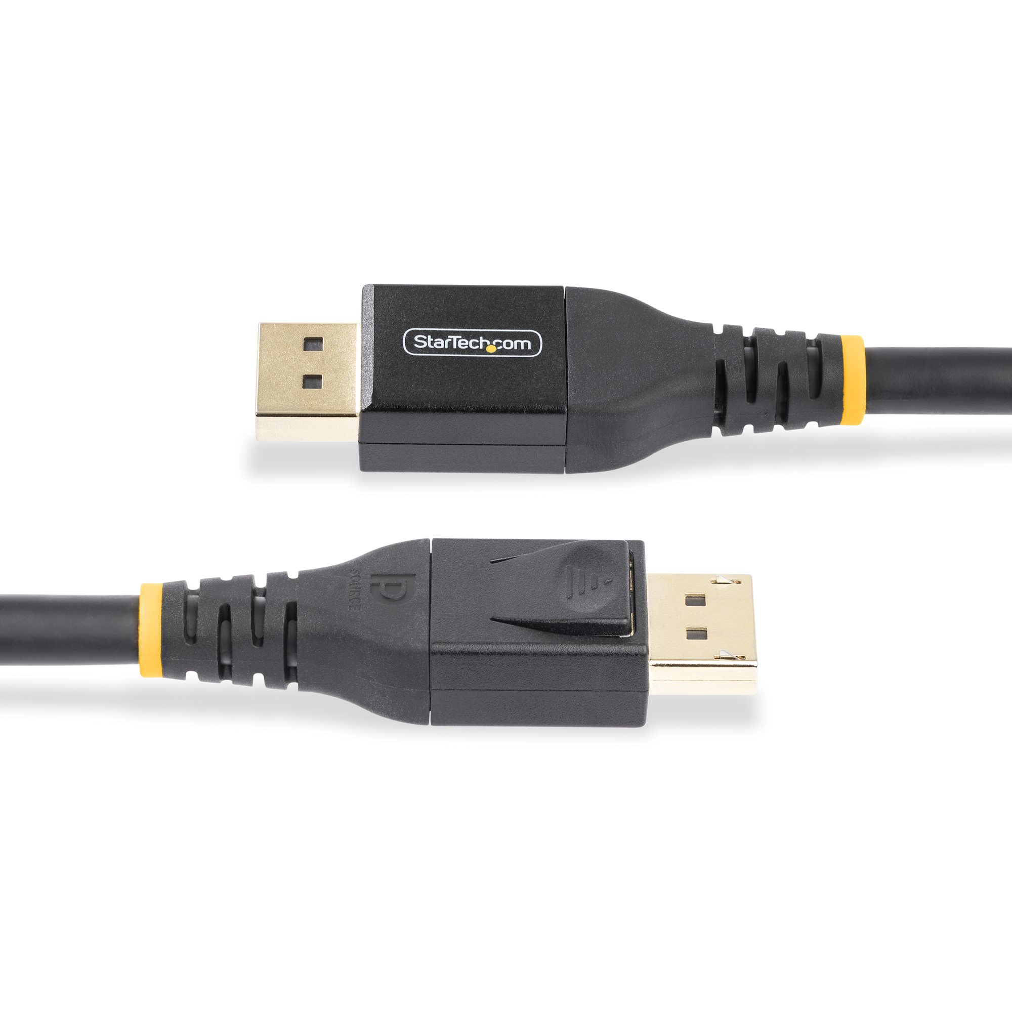 Ein DisplayPort-Kabel mit schwarzen Steckern und gelbem Akzent, vor weißem Hintergrund.
