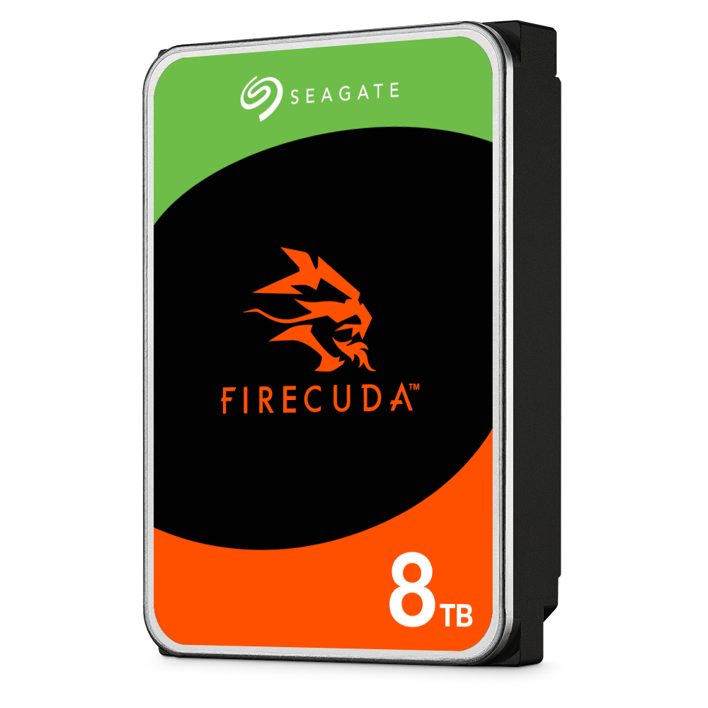 Un disco rigido Seagate FireCuda da 8TB. Ha un design nero, arancione e verde con il logo FireCuda e il logo Seagate.