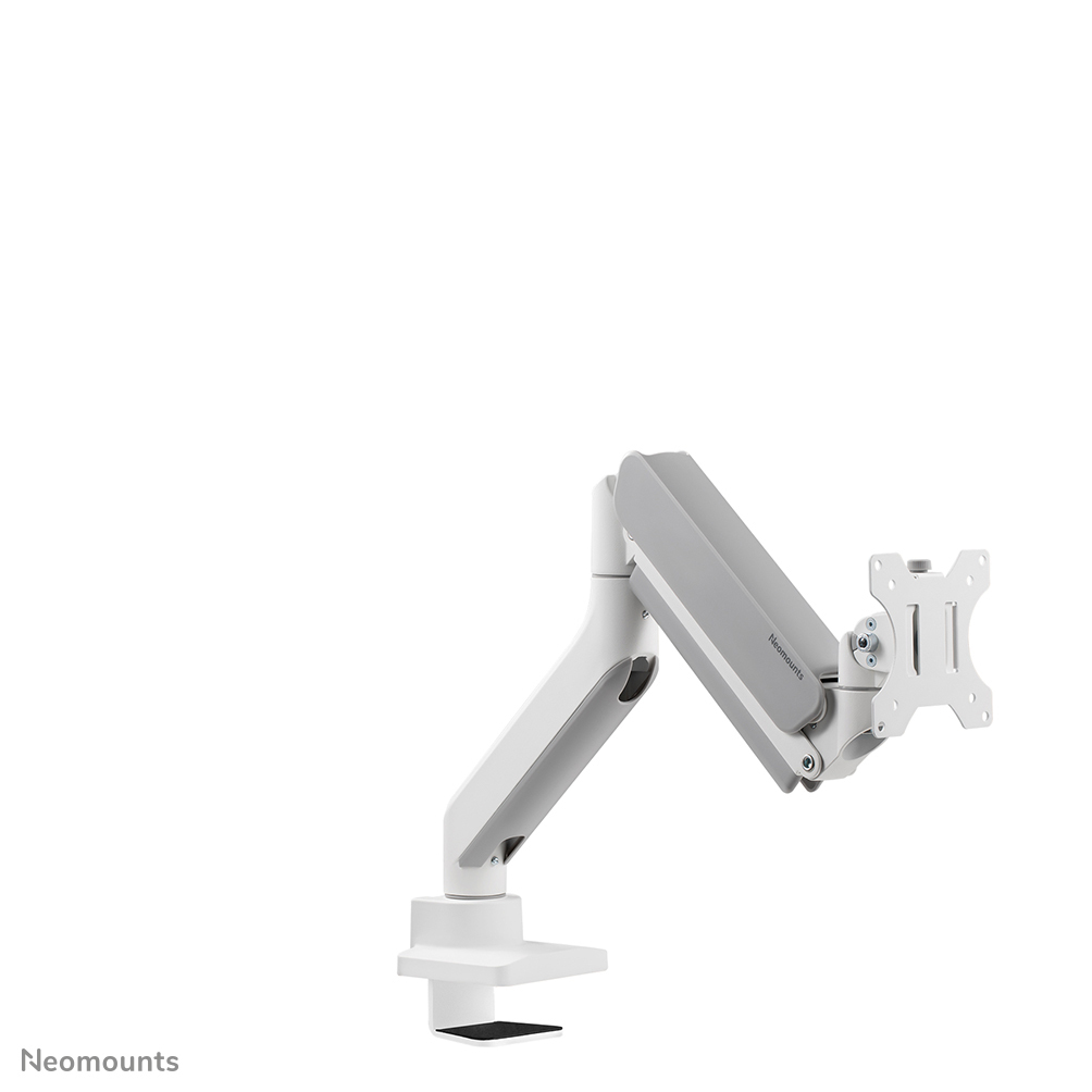 Ein weiß-grauer Monitorarm von Neomounts vor weißem Hintergrund. Er hat mehrere Gelenke und eine Klemme zur Schreibtischmontage.