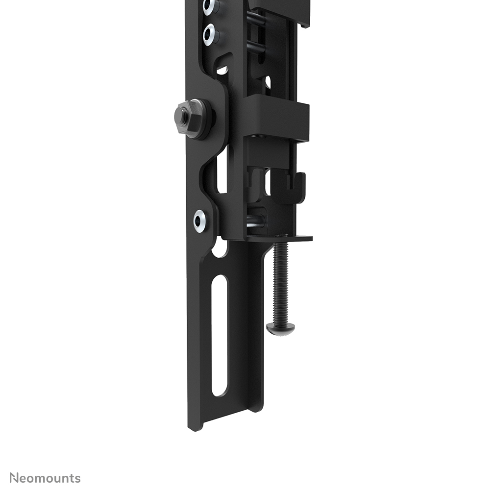 Schwarze Metallhalterung mit Bolzen und Schrauben. Die Halterung dient zur Befestigung, wahrscheinlich eines Bildschirms, an einer Wand oder einem Ständer.