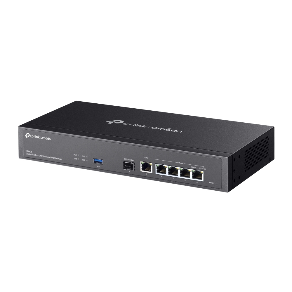Een zwarte TP-Link Omada ER7406 gateway. Het heeft meerdere poorten, stroomindicatoren en het merklogo aan de bovenkant.