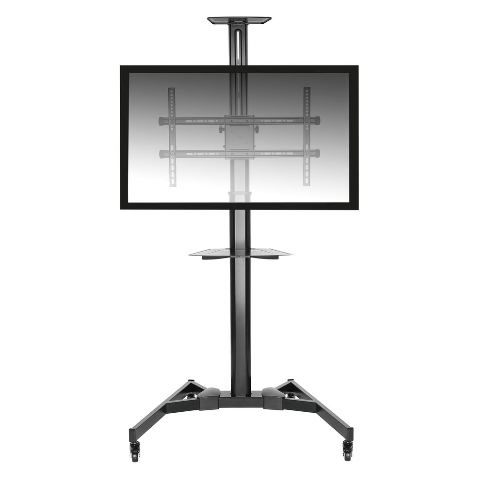 Ein schwarzer TV-Ständer mit großem Bildschirm, Regal und Rollfuß. Der Ständer steht vor weißem Hintergrund.