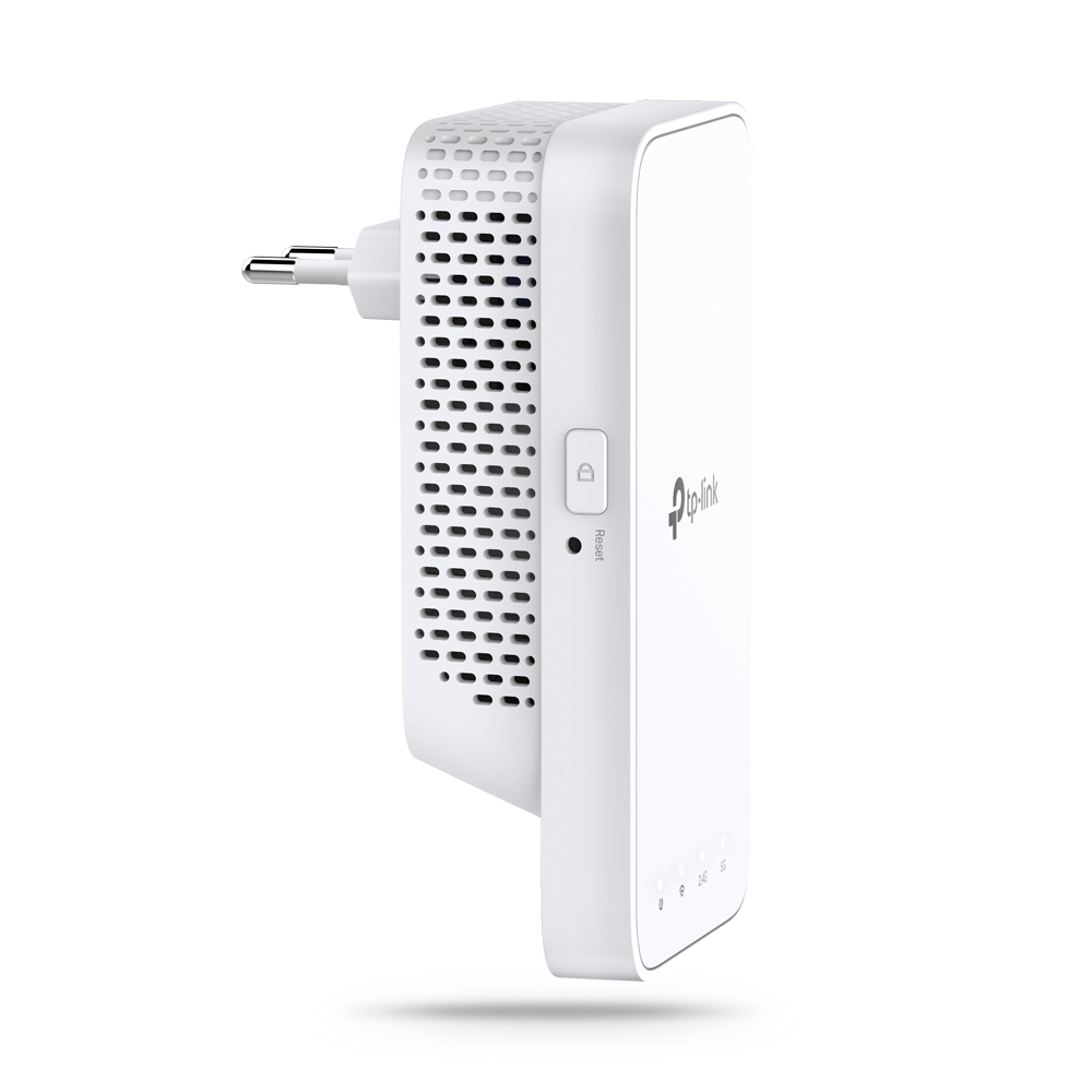 Un extensor Wi-Fi TP-Link blanco con enchufe. Tiene botón de encendido, botón de reinicio e indicadores de estado. Aislado sobre fondo blanco.