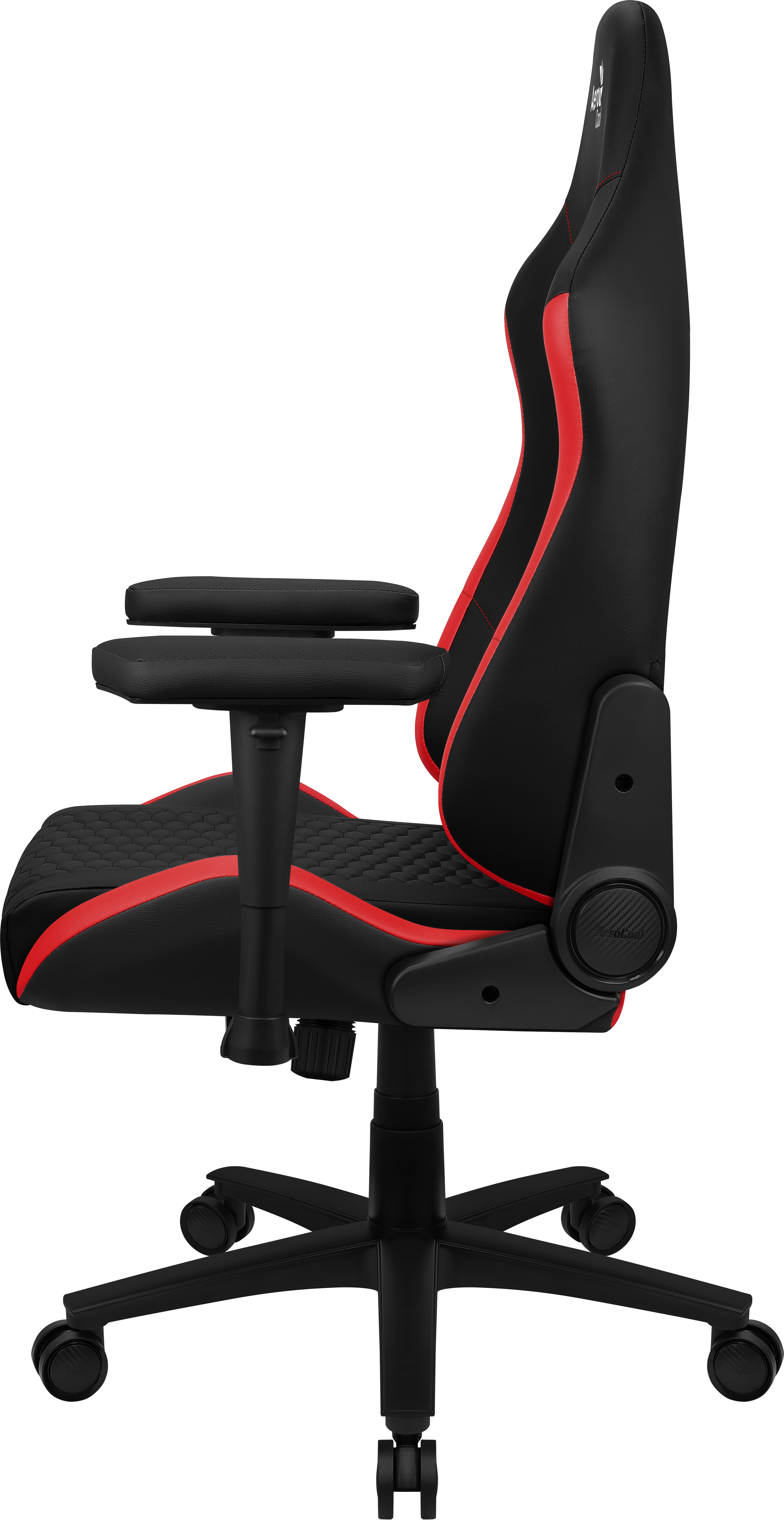 Silla gaming negra y roja. Tiene reposabrazos, respaldo alto y base de cinco ruedas. La silla está sobre un fondo blanco.
