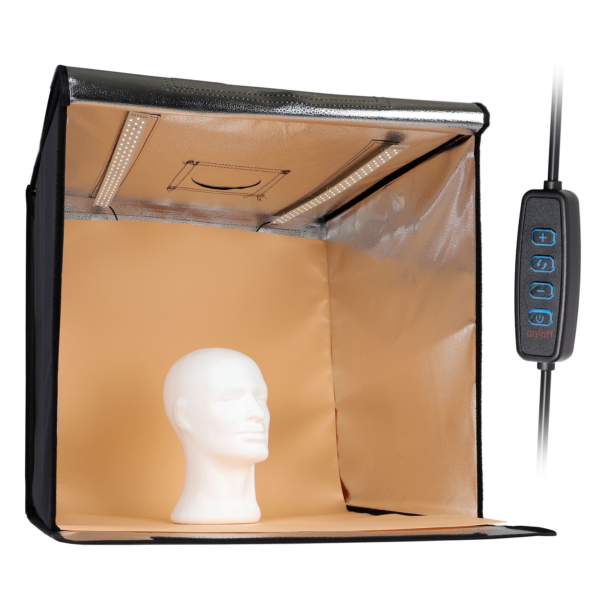 Ein Fotostudio-Box mit einem weißen Mannequinkopf darin. Die Box hat Lichter und ein Bedienfeld.