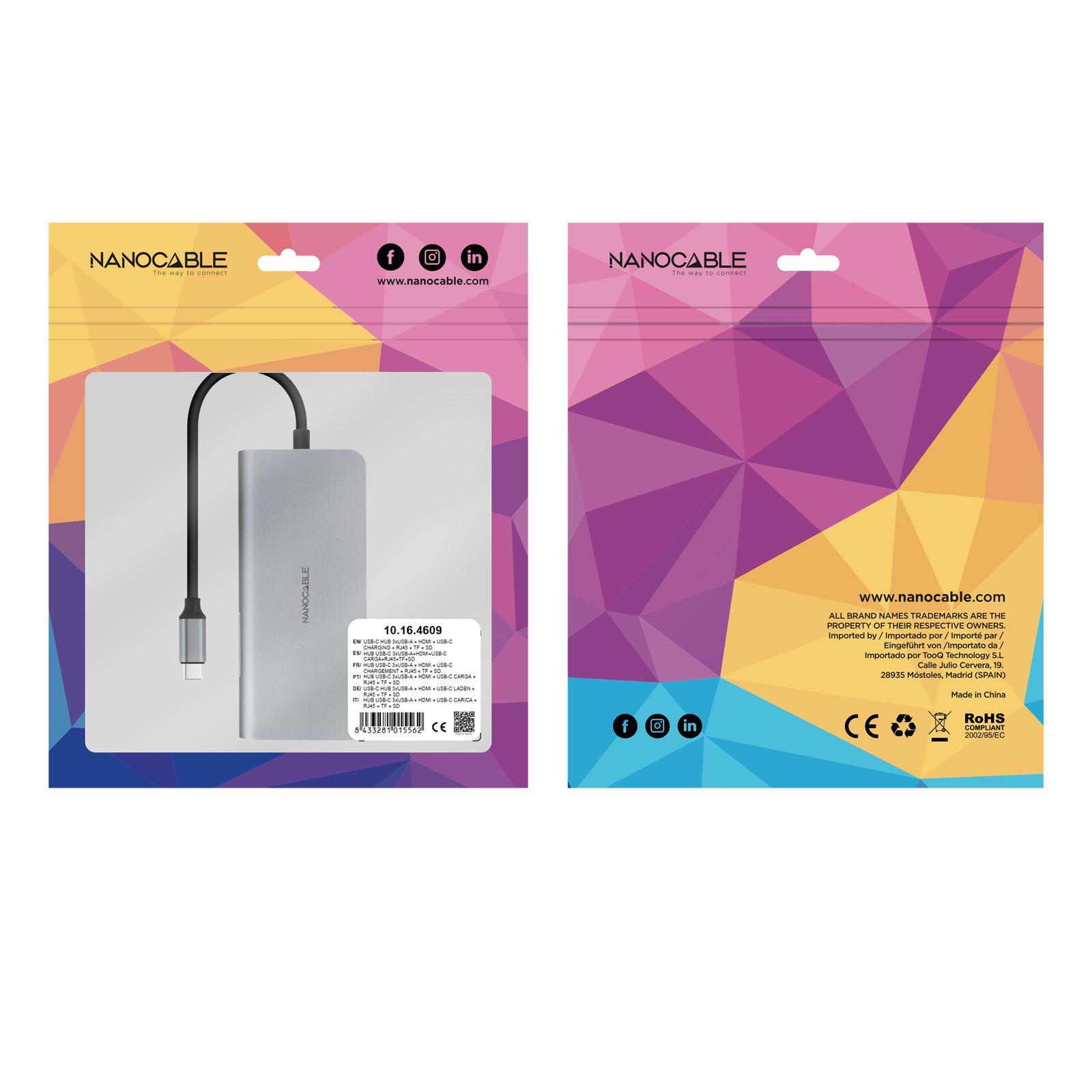 Una confezione di prodotto con un hub USB-C argentato. La confezione ha il logo Nanocable e i dettagli del prodotto. Sfondo colorato.