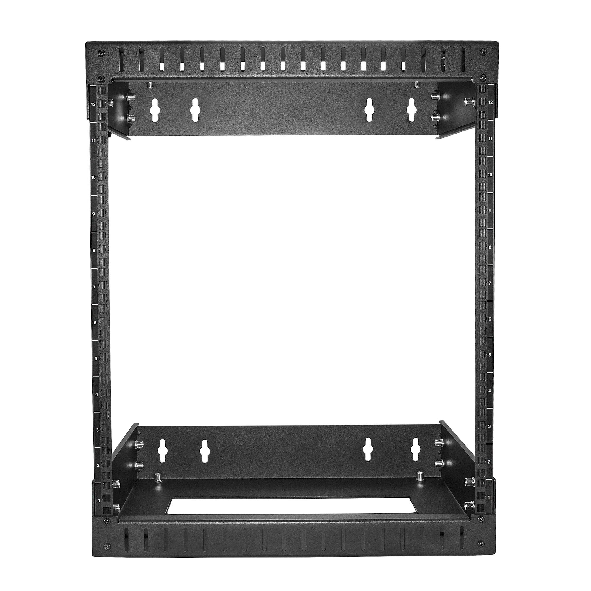 Un marco negro de rack de servidor. Tiene rieles verticales numerados y orificios de montaje.