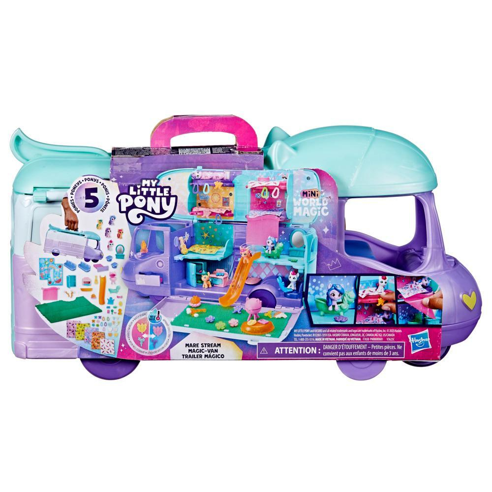 Un juego de juguetes My Little Pony en una furgoneta morada con accesorios y figuras. El embalaje presenta texto e ilustraciones.