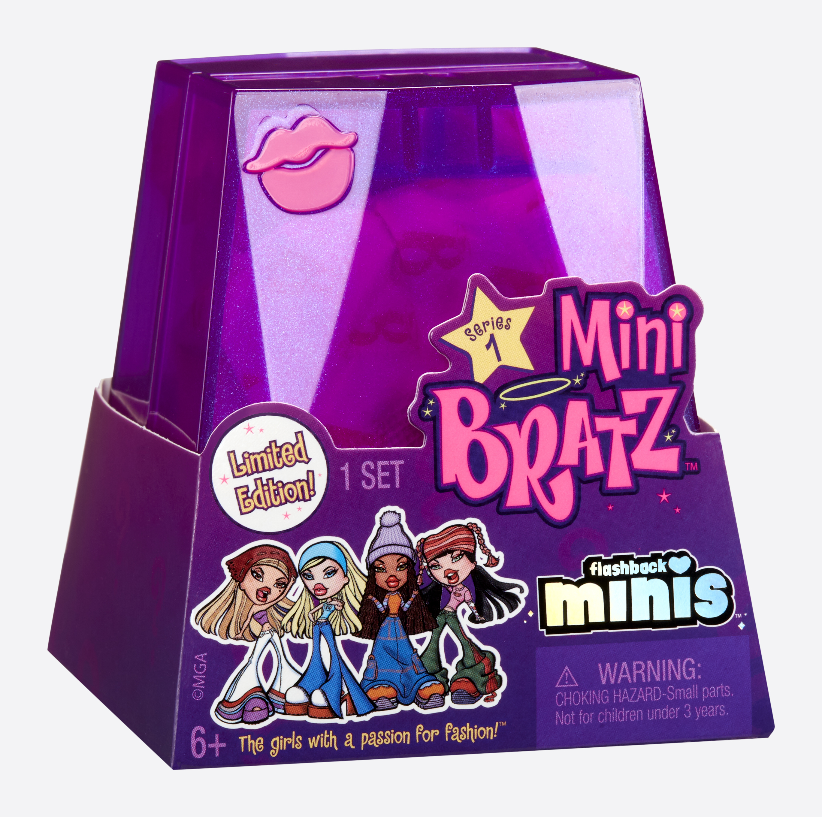 Fioletowe pudełko Bratz Mini. Pokazuje logo Mini Bratz, ilustracje lalek i ostrzeżenie.