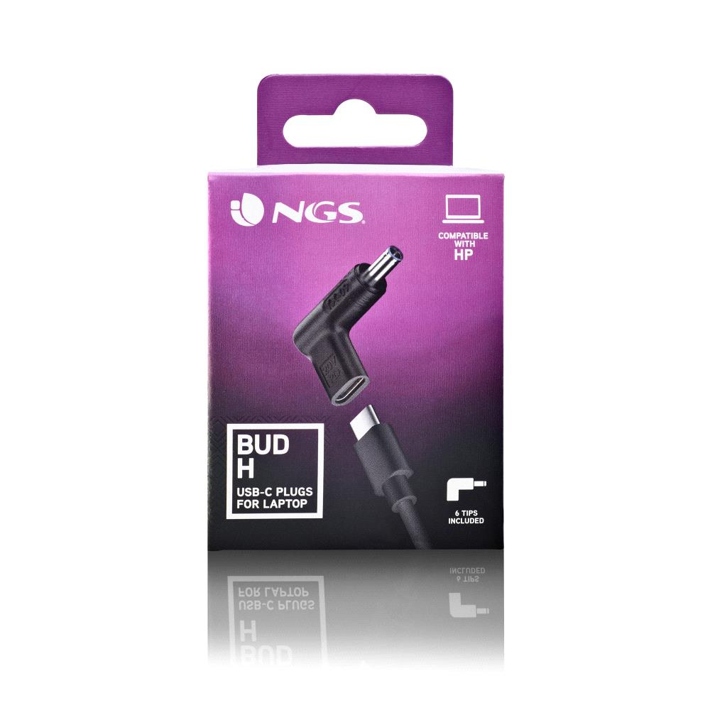 Una scatola con un caricabatterie per laptop. Ha il marchio NGS e il testo 'USB-C PLUGS FOR LAPTOP'. È compatibile con HP.