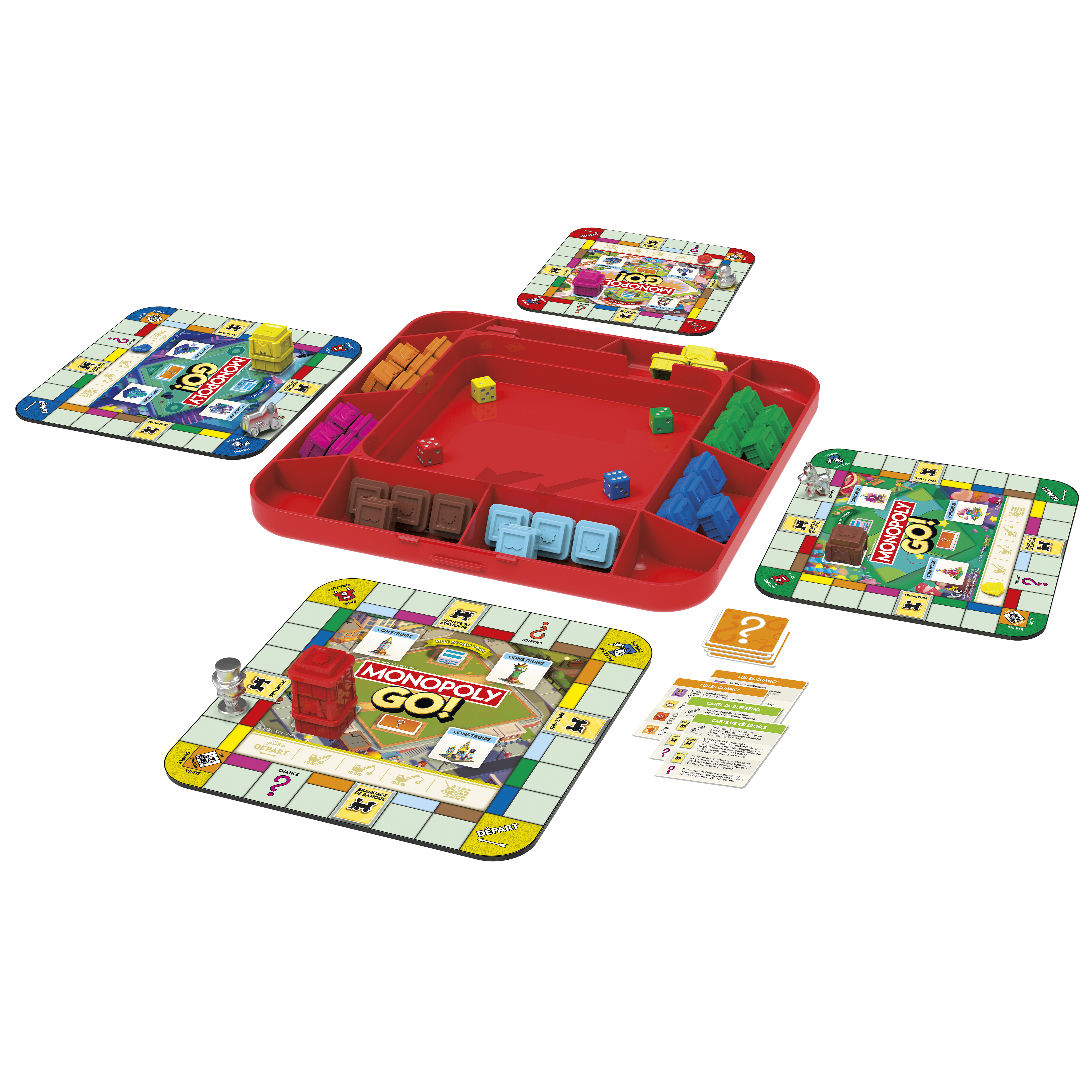 Monopoly Go bordspel met borden, pionnen, dobbelstenen en kaarten. Rode bak bevat stukken, met meerdere borden eromheen.