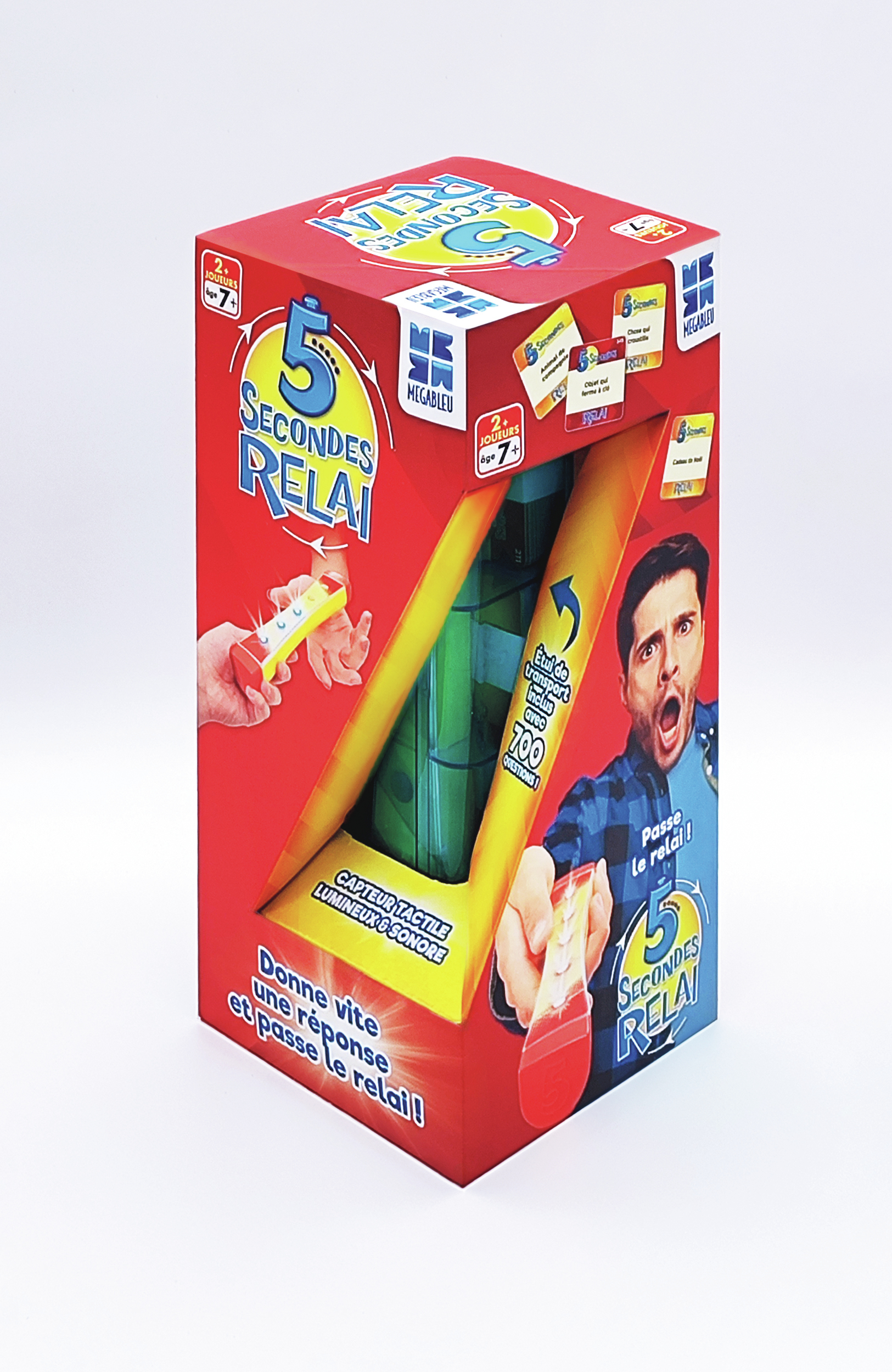 Pudełko z grą, mężczyzna trzyma timer. Tekst: '5 Secondes Relai'.