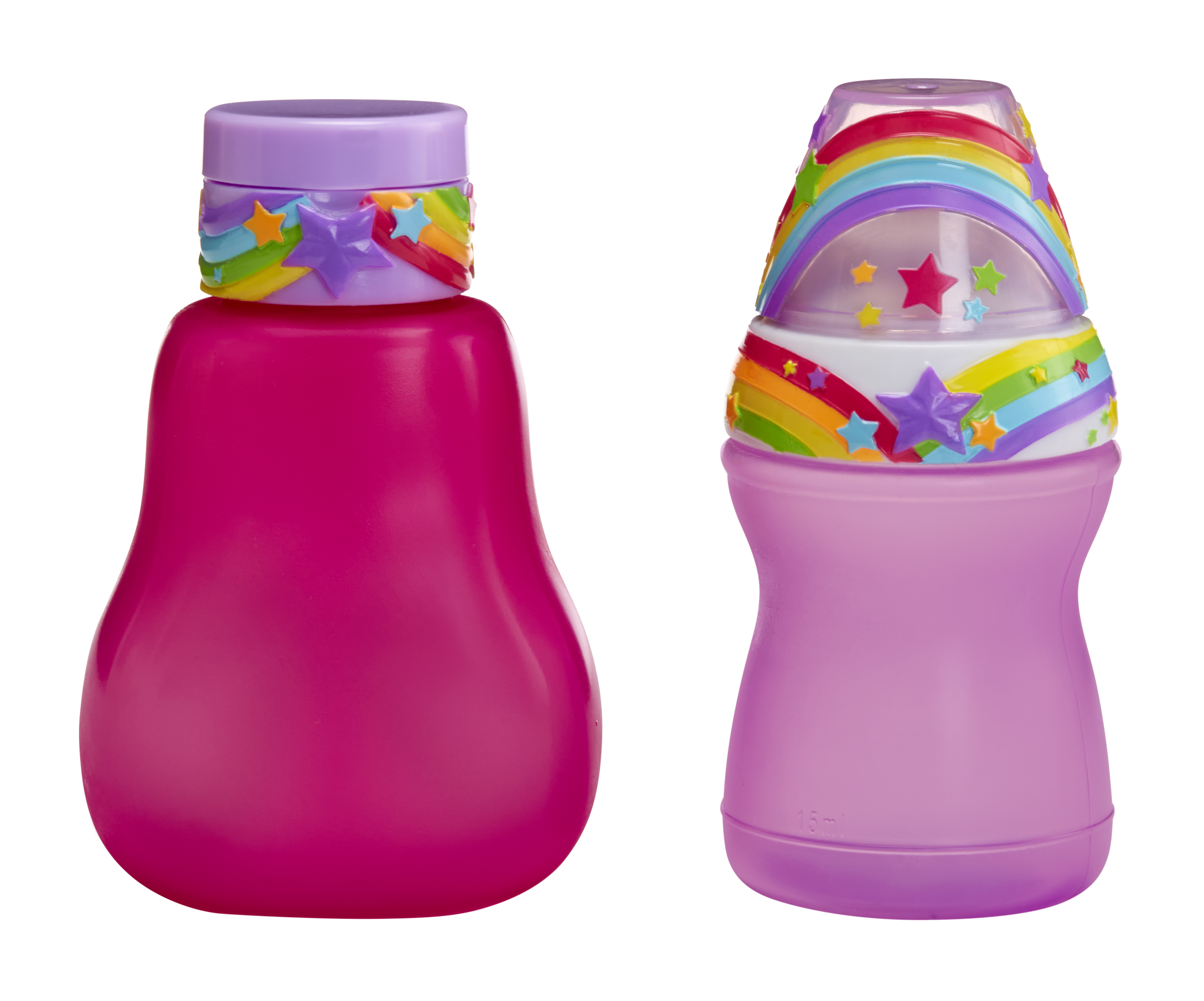 Dwie butelki dla niemowląt, jedna magenta, druga lawendowa, obie z tęczowymi i gwiazdkowymi dekoracjami na wieczkach.