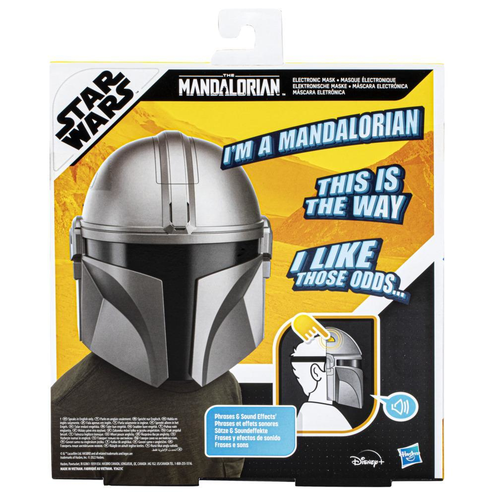 Caja del casco mandaloriano. Texto e imagen del casco. El logo de Star Wars es visible.