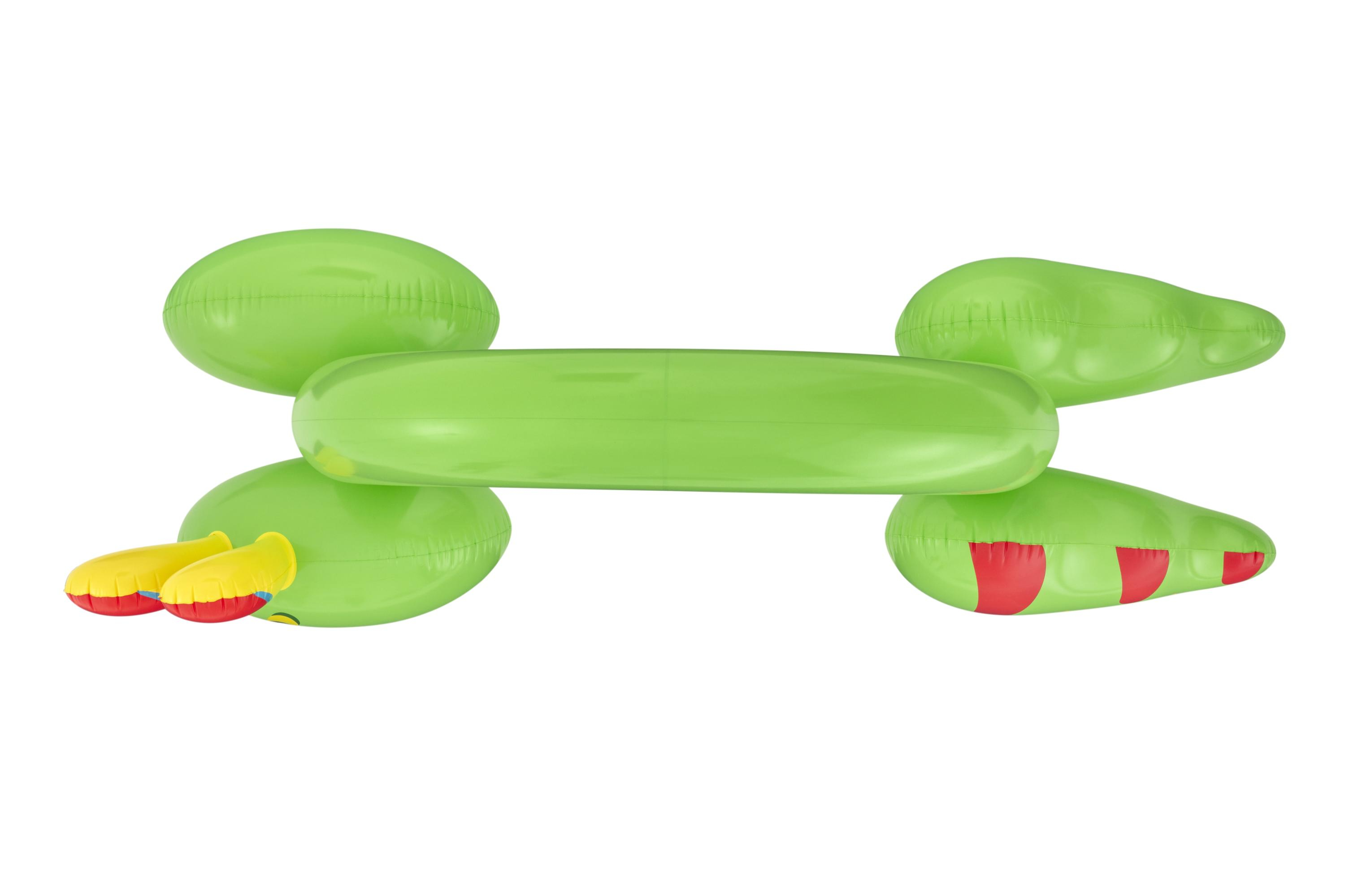 Un juguete inflable verde con cuatro secciones y dos detalles amarillos y rojos, sobre un fondo blanco.