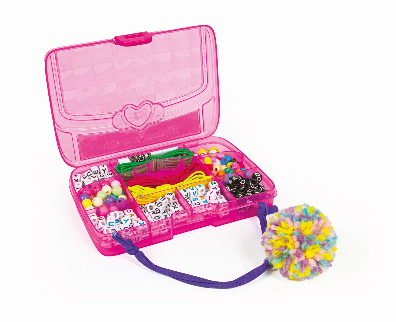 Różowe pudełko do rękodzieła z koralikami, sznurkami i kolorowym pomponem. Pudełko jest otwarte i wypełnione materiałami.