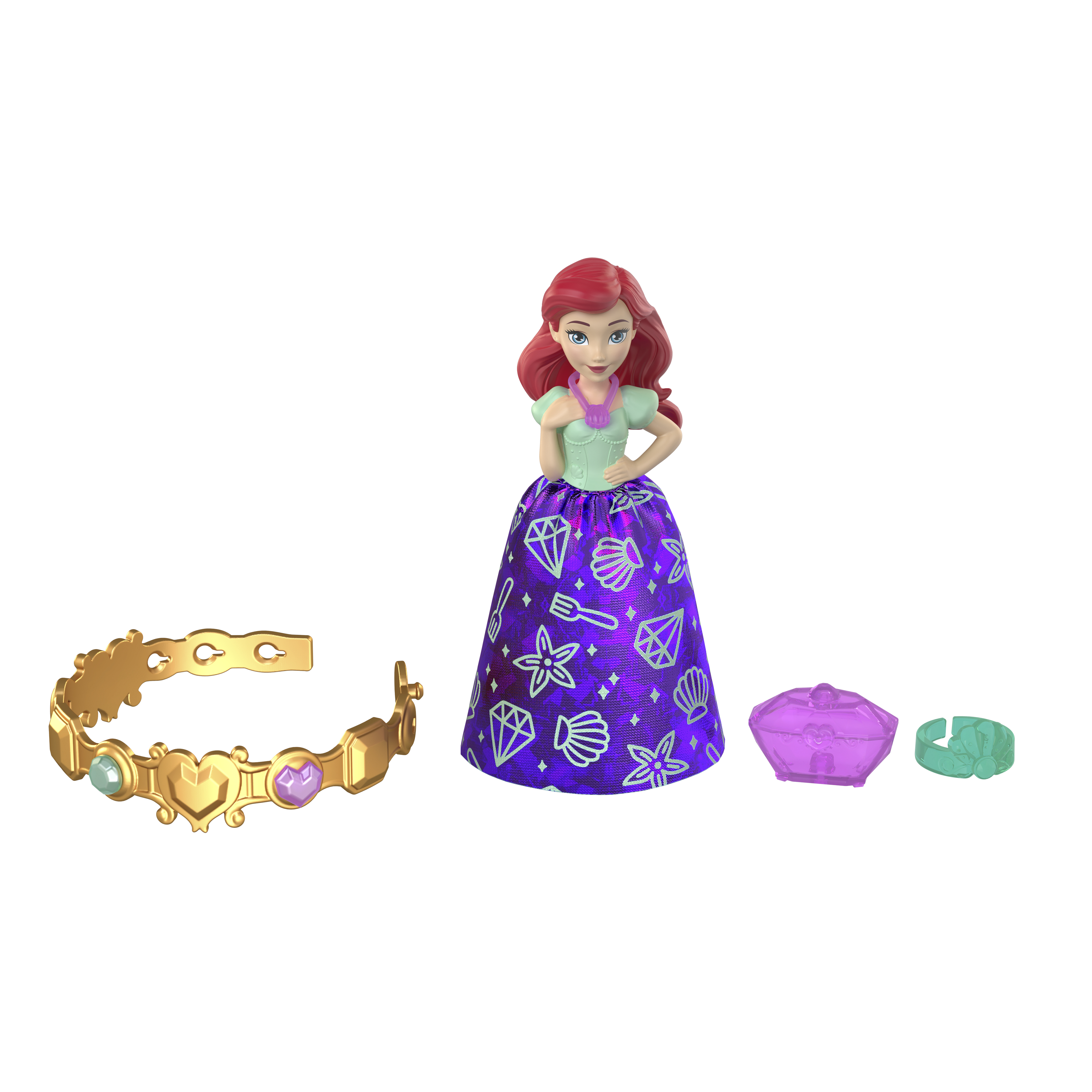 Ariel-Puppe mit Zubehör: goldenes Armband, lila Schatzkiste, grüner Ring und lila Kleid.