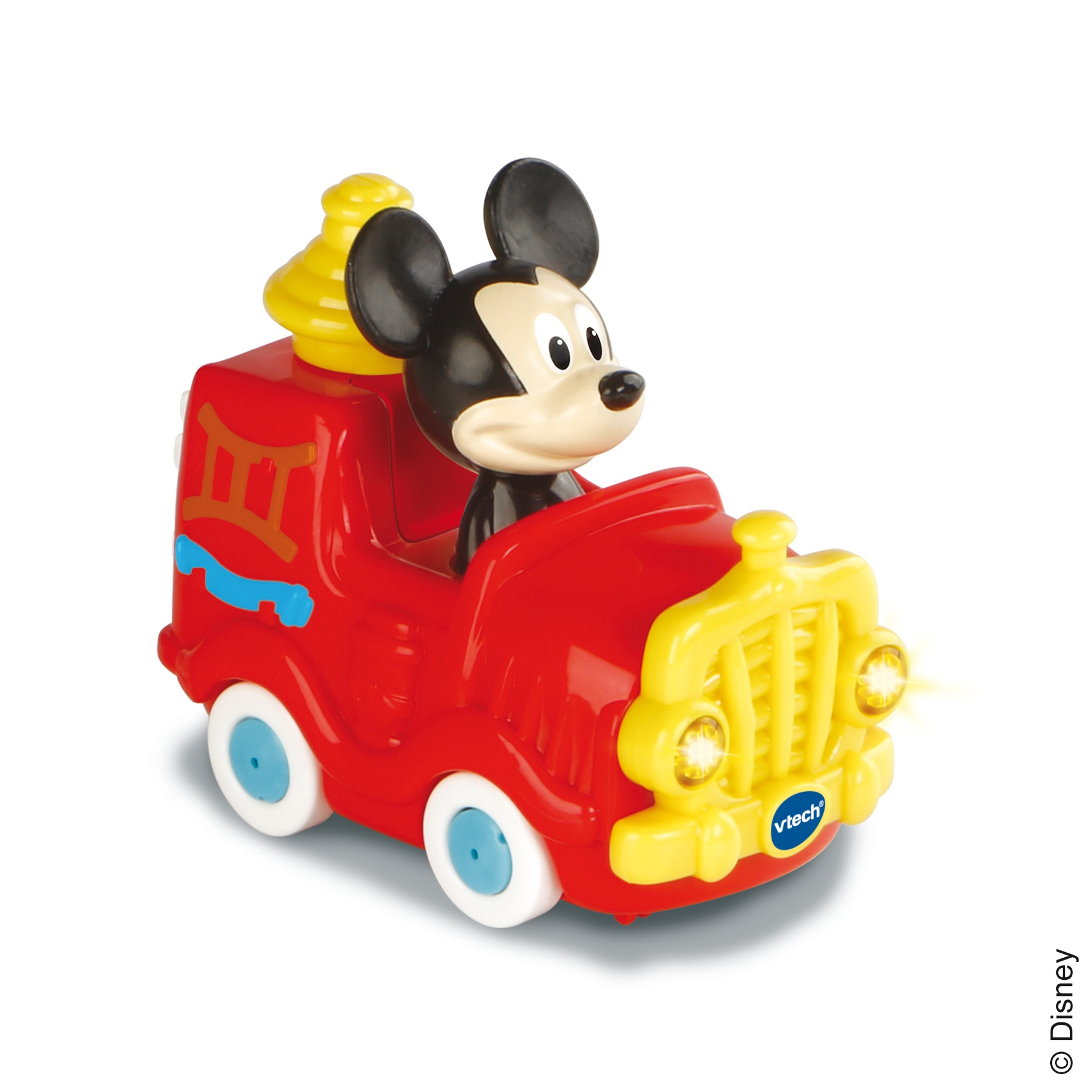 Czerwony samochodzik z Myszka Miki za kierownicą. Samochód ma żółte i niebieskie detale. Tło jest białe.