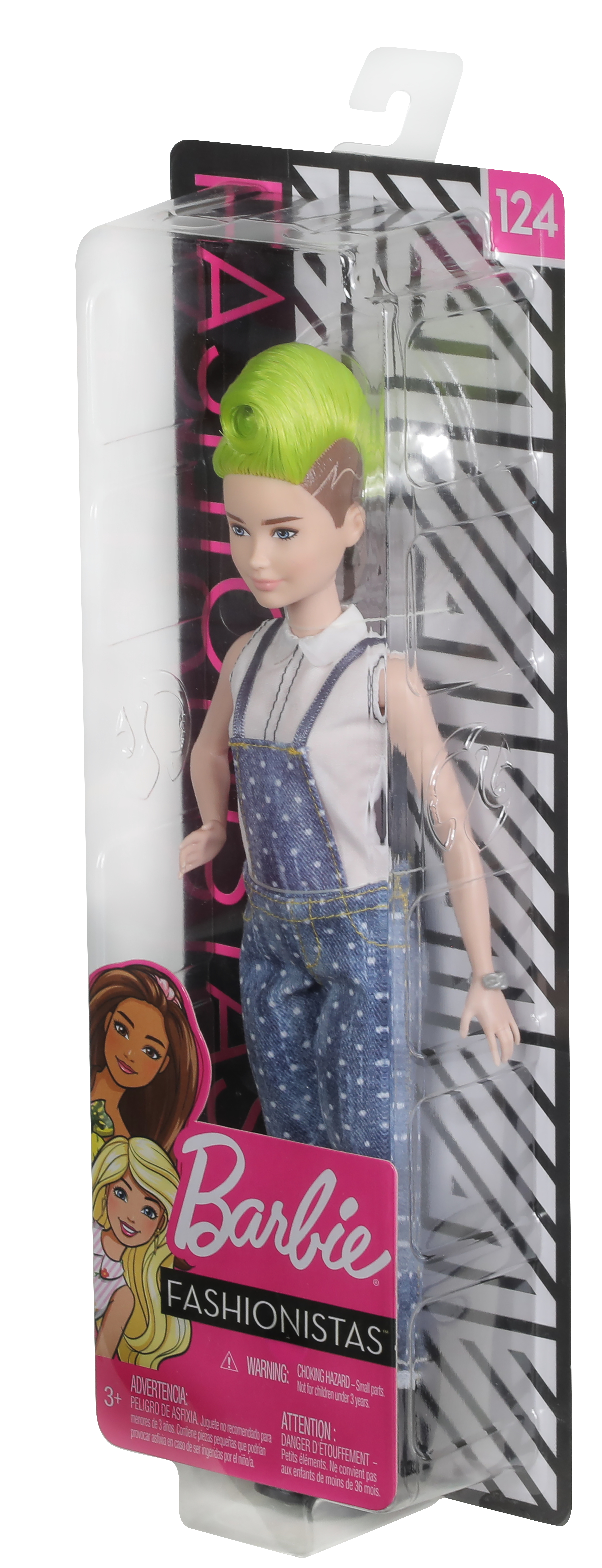 Eine Barbie Fashionistas-Puppe befindet sich in einer durchsichtigen Plastikverpackung. Die Puppe hat grüne Haare und Jeans-Latzhosen.