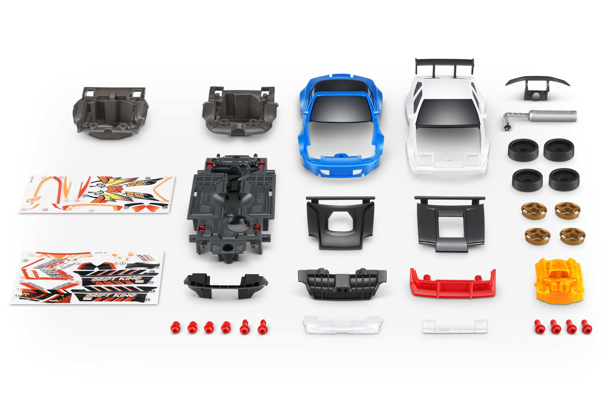 Zestaw modelu samochodu z częściami: karoseria, podwozie, koła, naklejki i inne elementy. Kolory: niebieski, biały, czarny, czerwony i złoty.