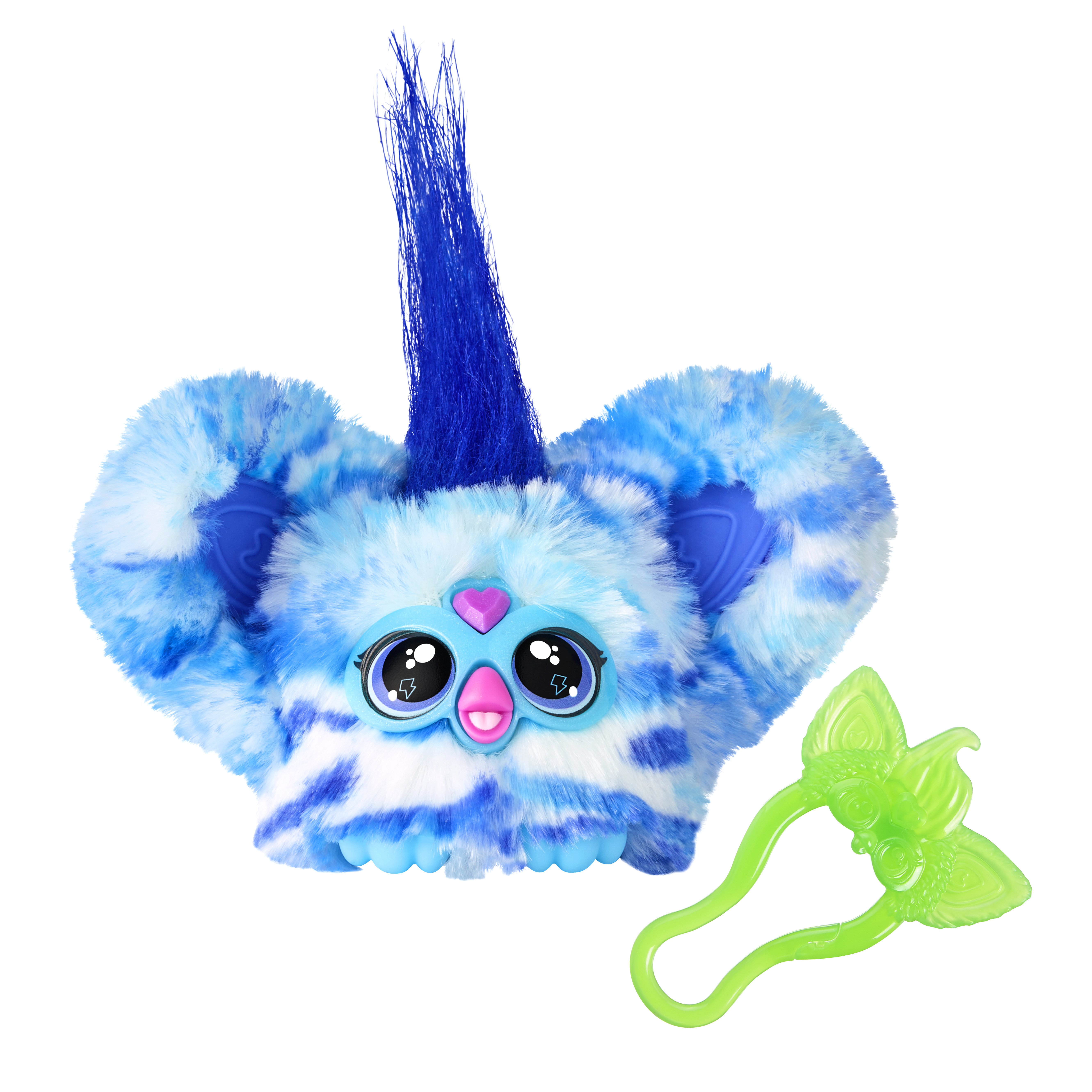 Un peluche azul y blanco con un mohawk azul y un accesorio verde sobre un fondo blanco.