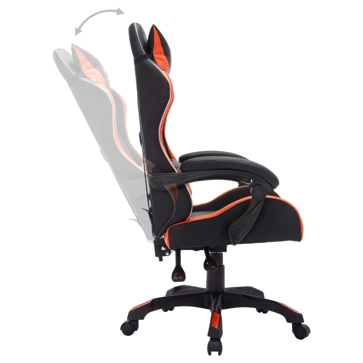 Schwarzer und orangefarbener Gaming-Stuhl, Seitenansicht, Rückenlehne zurückgelehnt. Pfeil zeigt die Liegefunktion an. Rollen an der Basis, weißer Hintergrund.