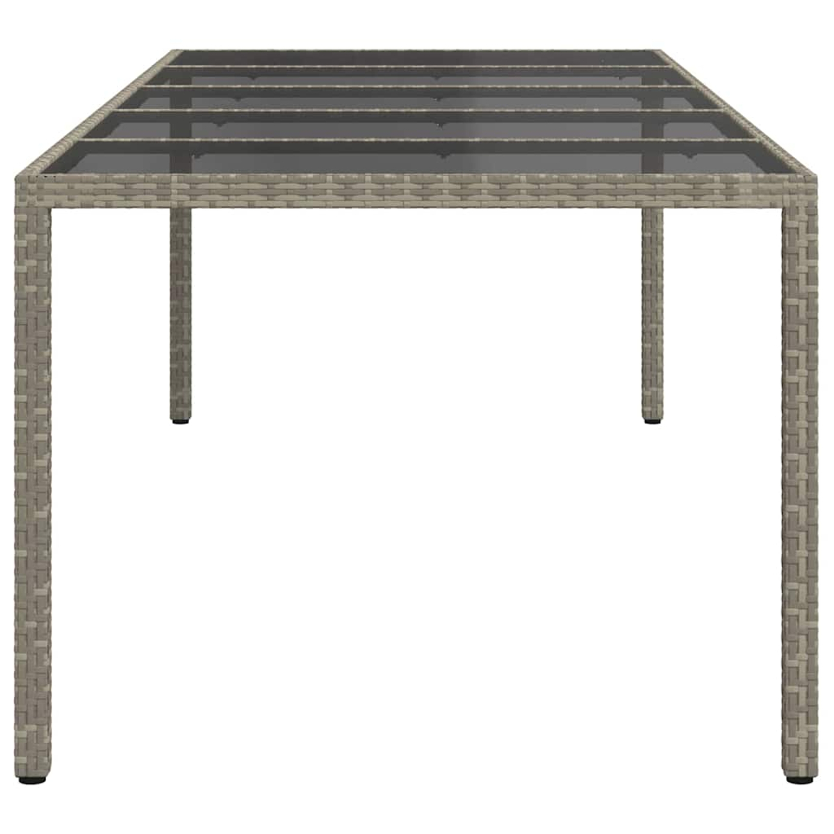 Ein rechteckiger Outdoor-Tisch mit Glasplatte. Der Rahmen ist gewebt, hellgrau. Vier Beine tragen, der Hintergrund ist weiß.