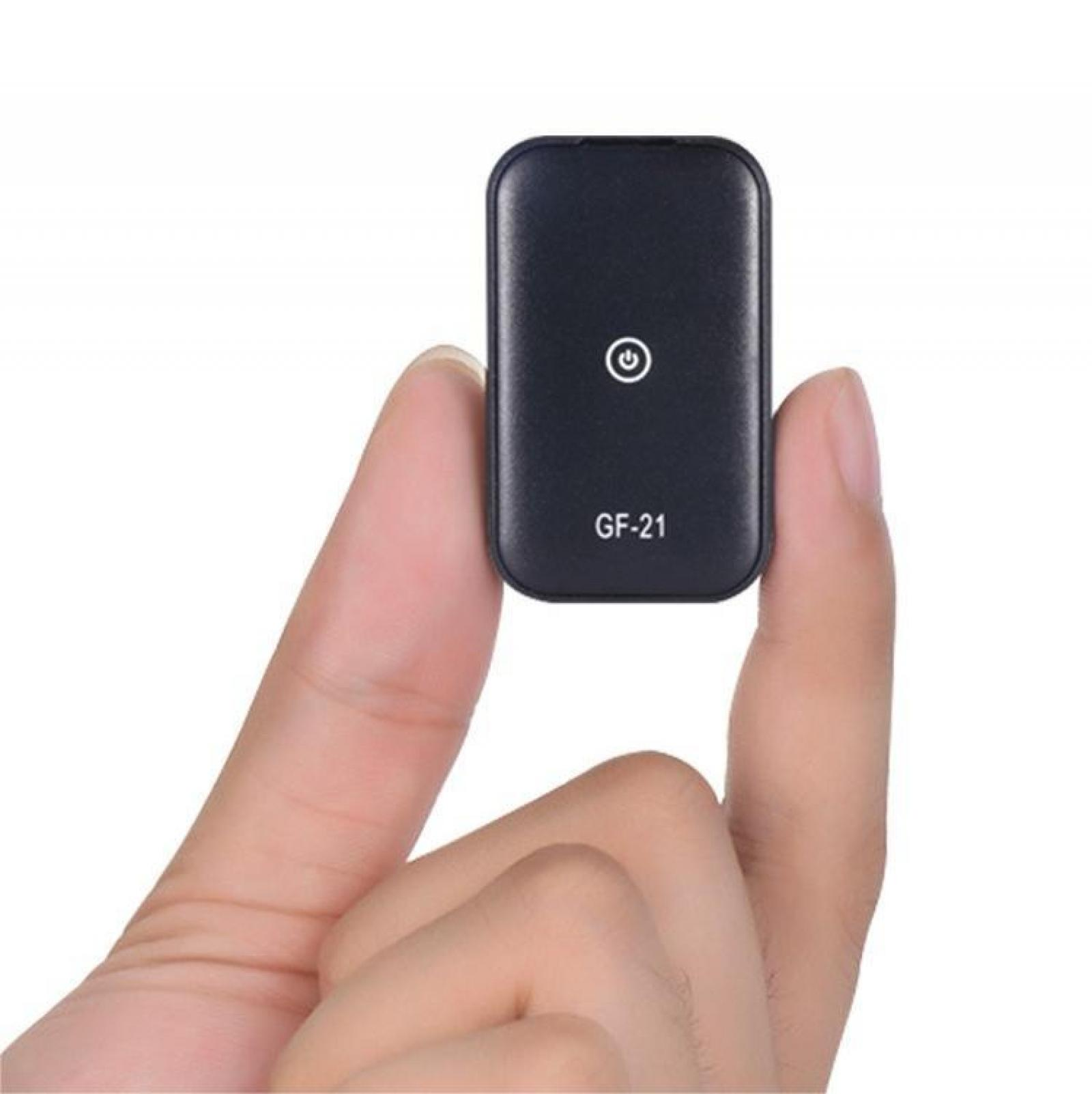 Eine Hand hält ein schwarzes, rechteckiges Gerät mit der Aufschrift 'GF-21' und einem Power-Symbol. Der Hintergrund ist weiß.