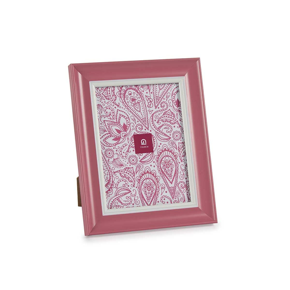 Ein pinkfarbener Bilderrahmen mit weißem Rand enthält ein Paisley-Design. Der Rahmen steht auf einer weißen Oberfläche.