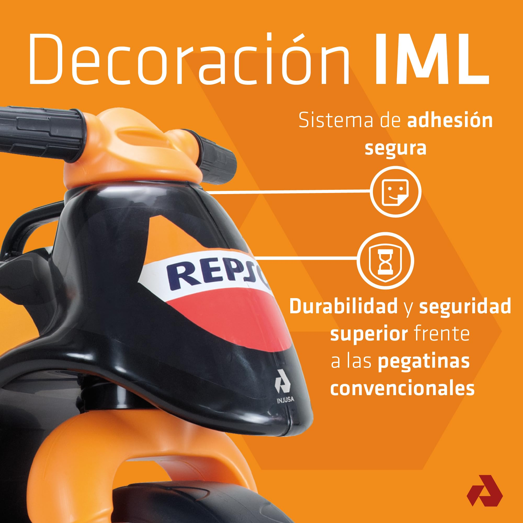 Primer plano de una moto de juguete en naranja y negro con el texto 'Decoración IML' y el logo 'REPS'.