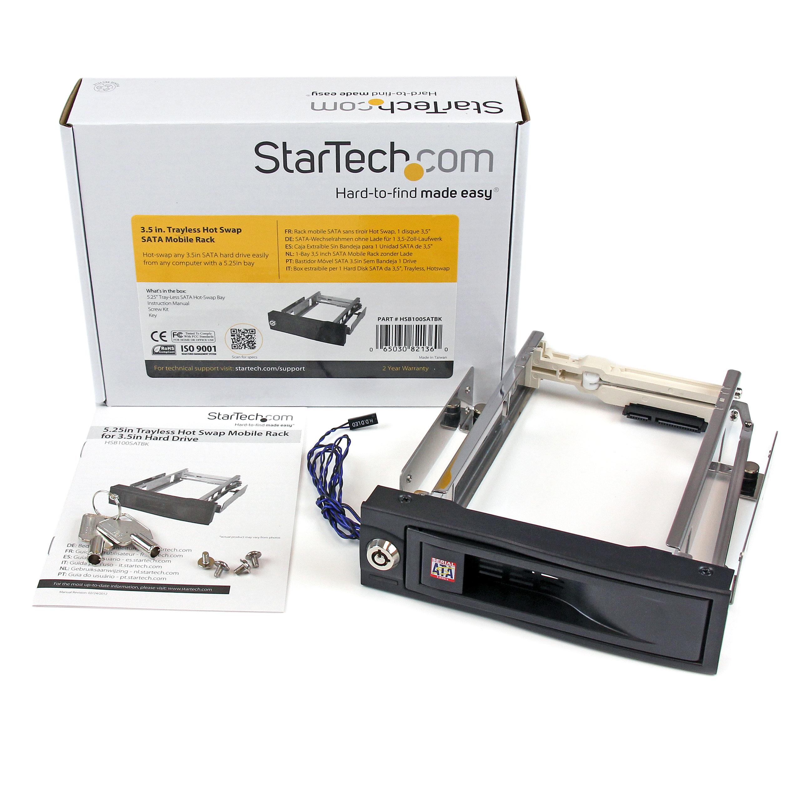 Ein Computer-Festplatten-Rack-Kit mit einer Box und Komponenten auf einer weißen Oberfläche.